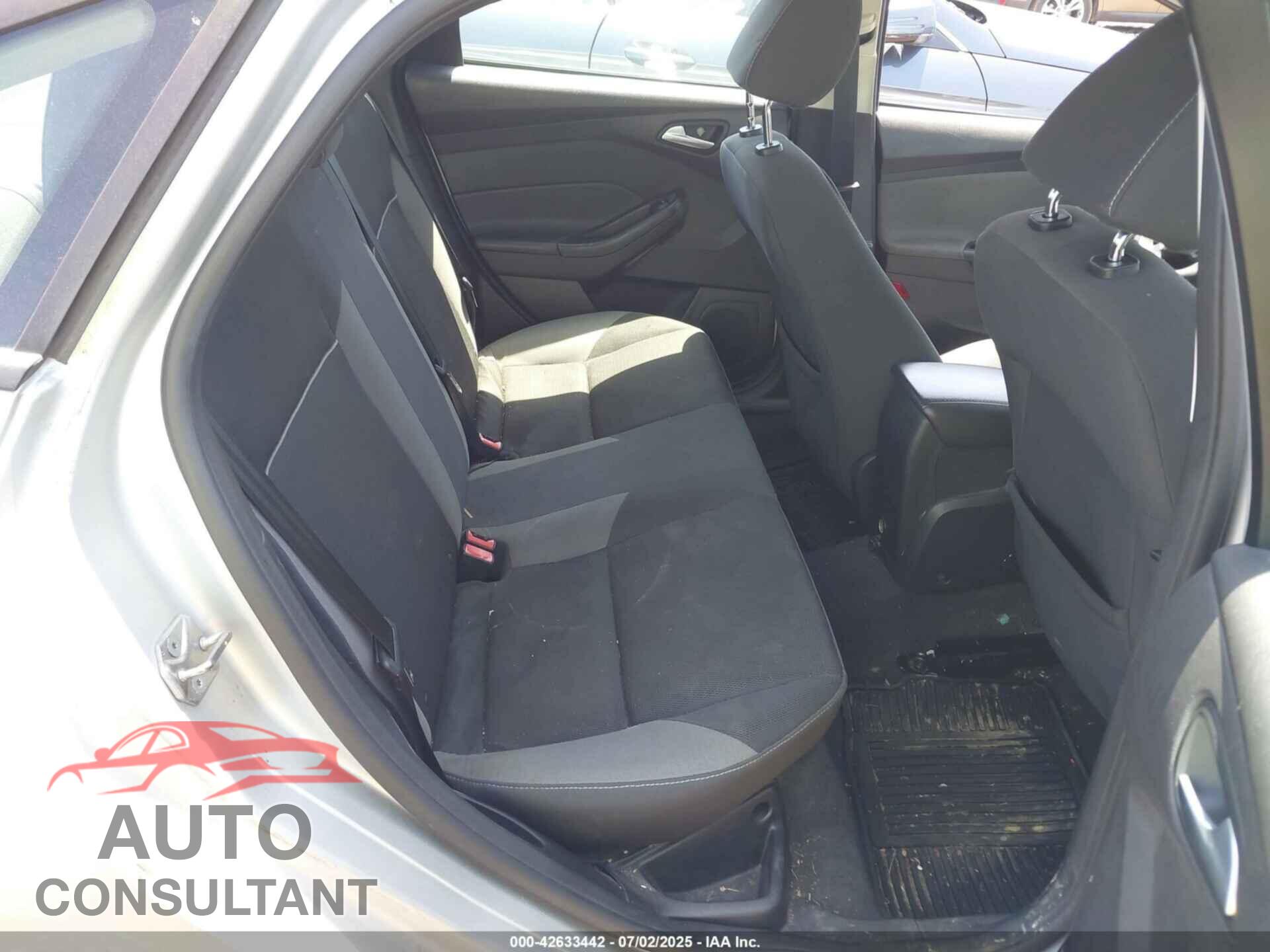 FORD FOCUS 2014 - 1FADP3F29EL396271