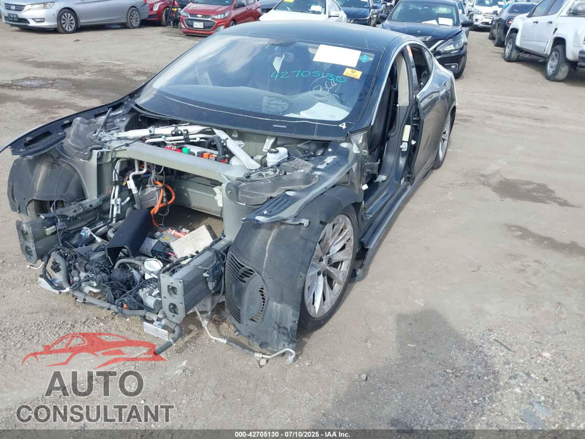 TESLA MODEL S 2013 - 5YJSA1DP2DFP05411