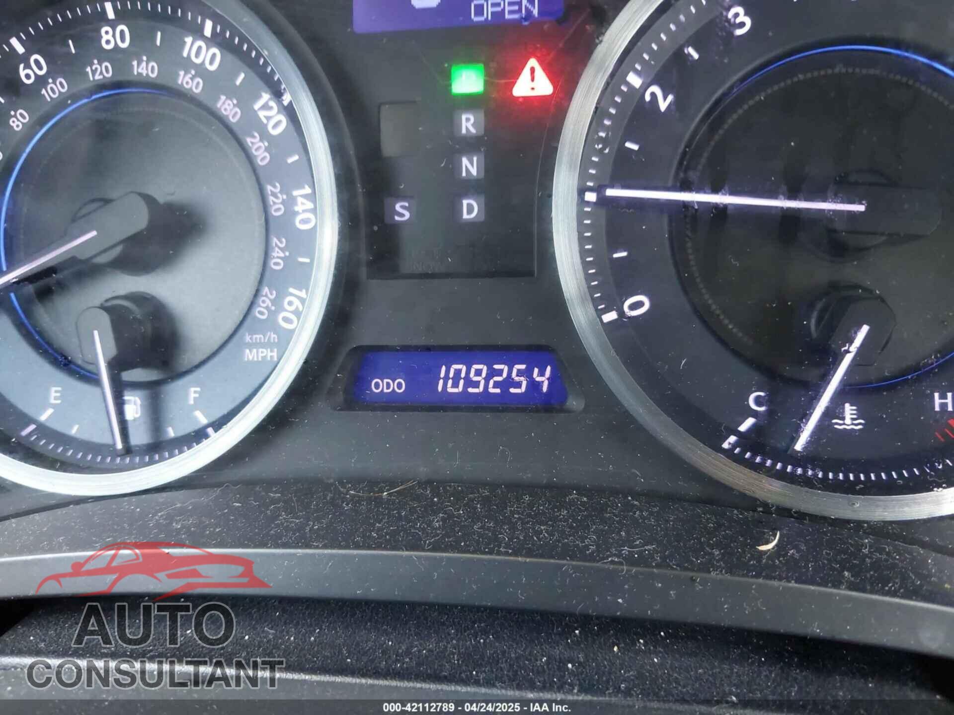 LEXUS IS 250 2011 - JTHCF5C24B5047820