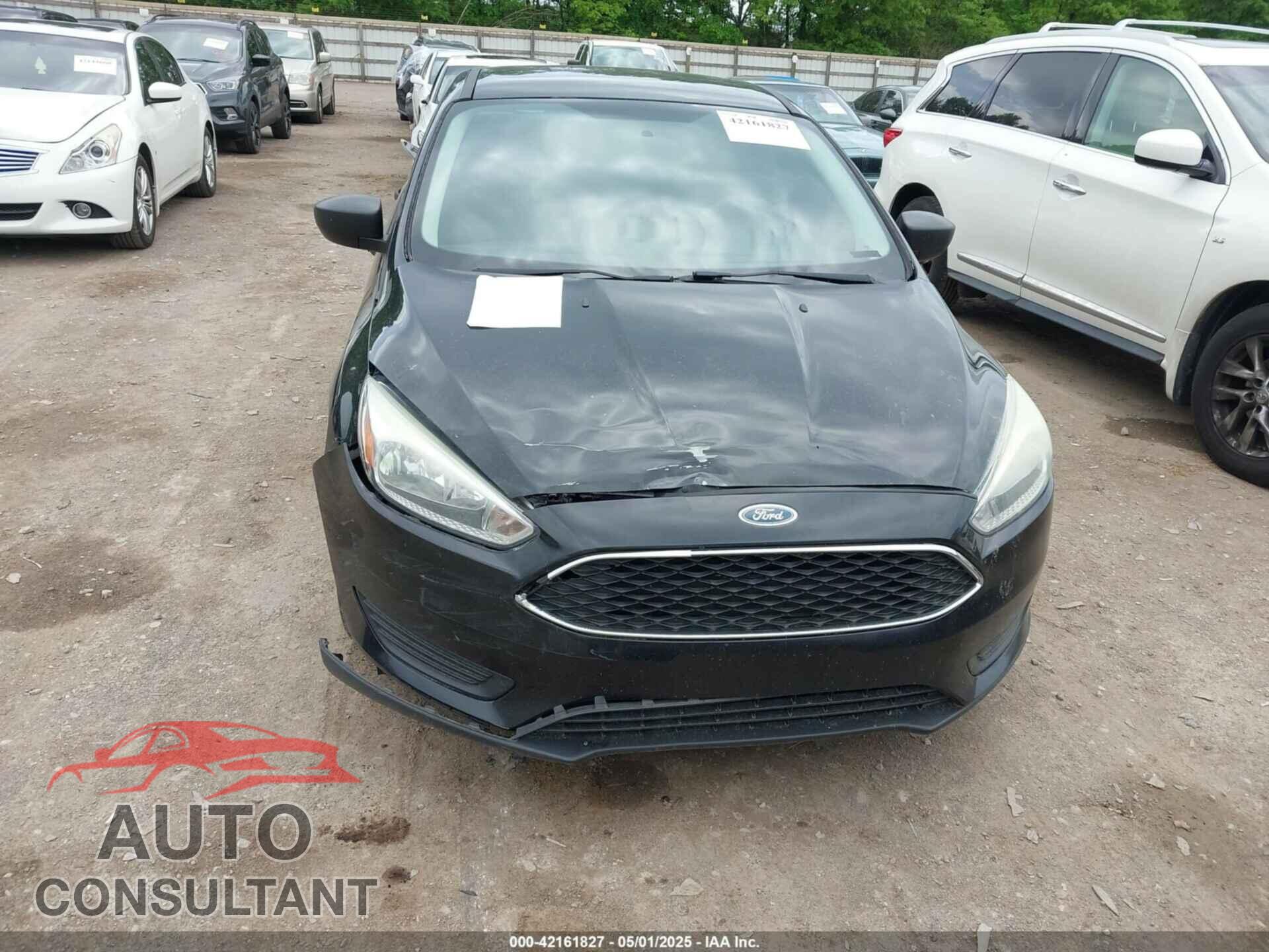 FORD FOCUS 2015 - 1FADP3E27FL259896