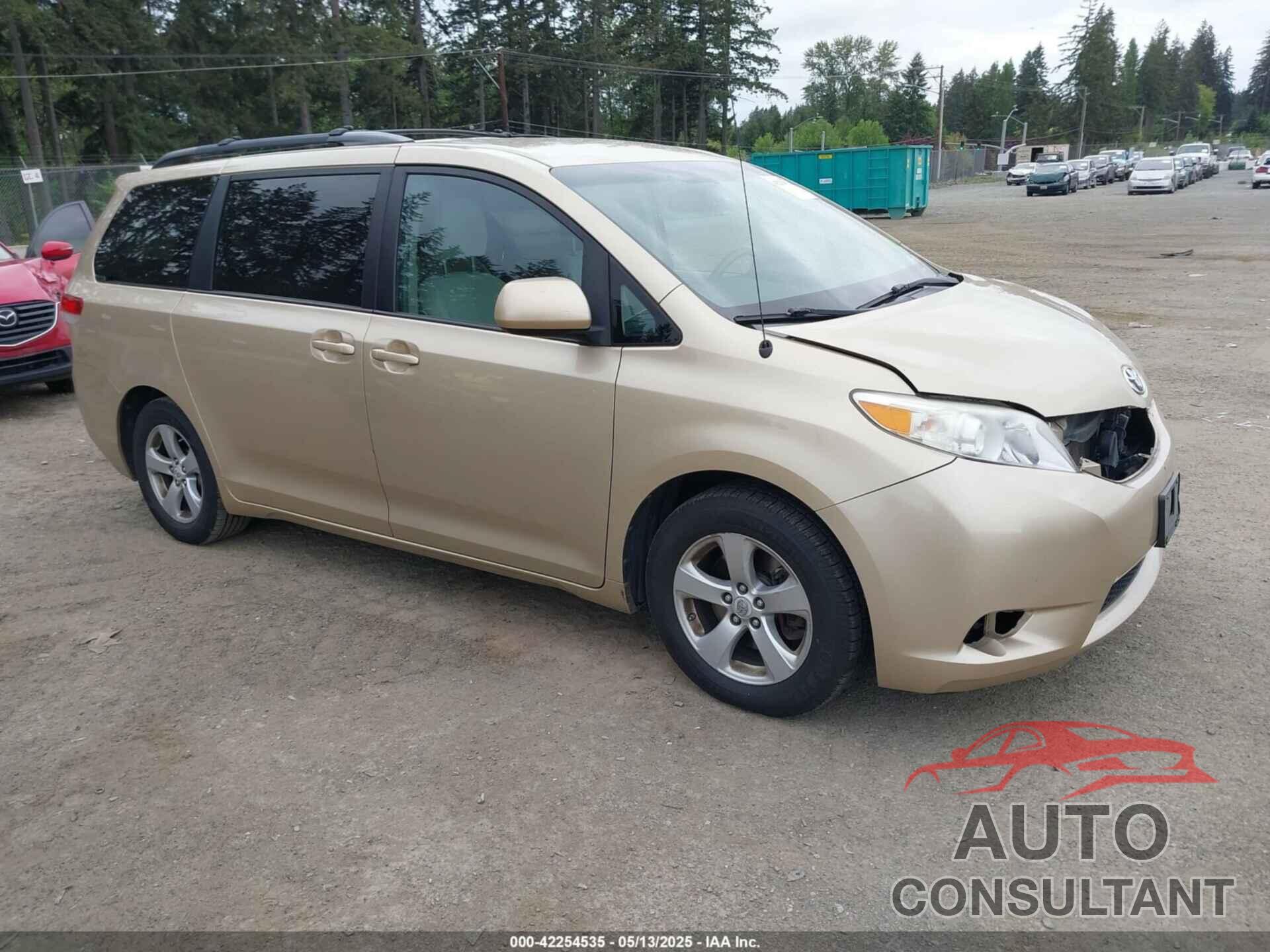 TOYOTA SIENNA 2011 - 5TDKK3DC2BS015401