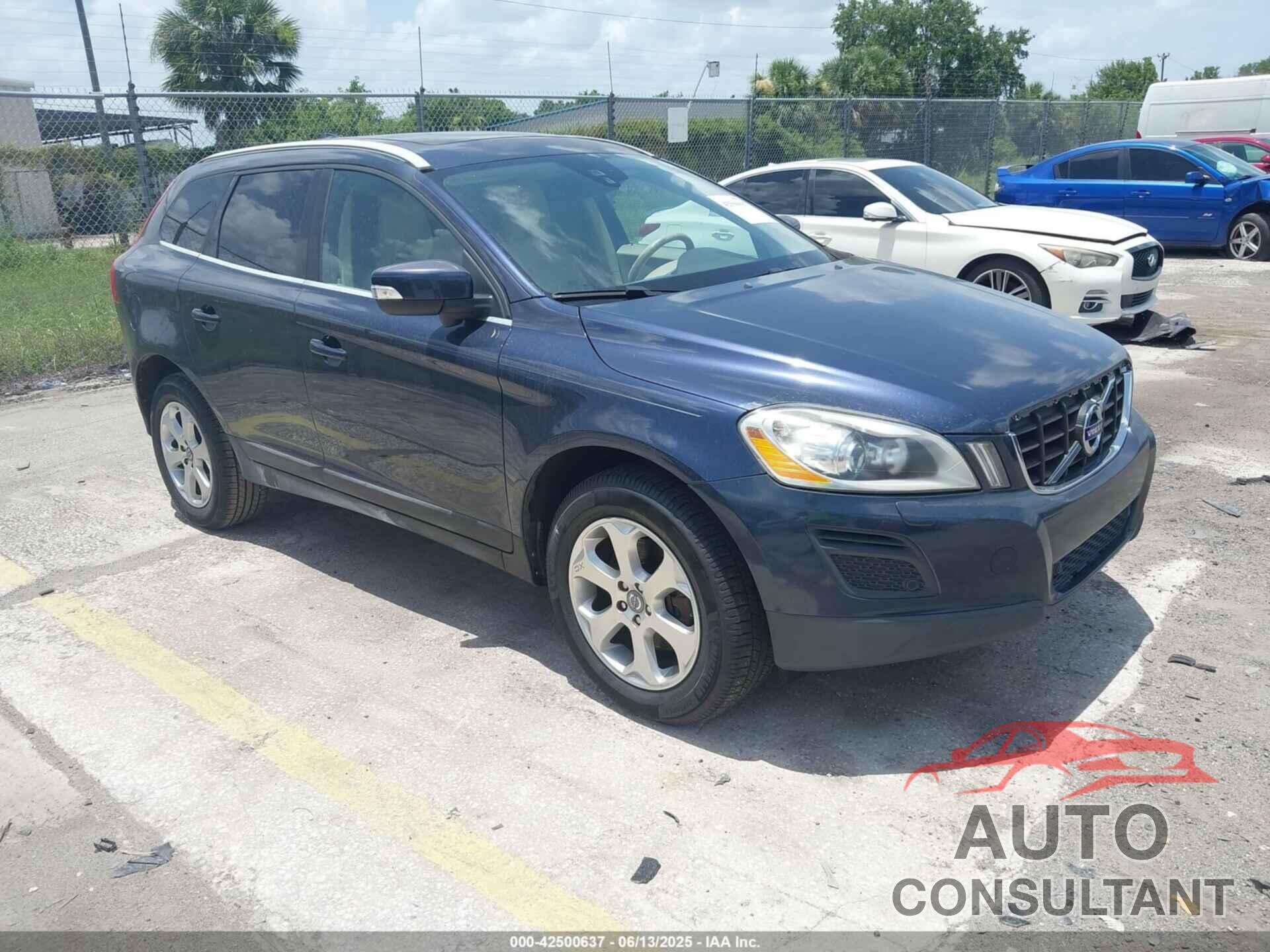 VOLVO XC60 2013 - YV4952DL9D2379001