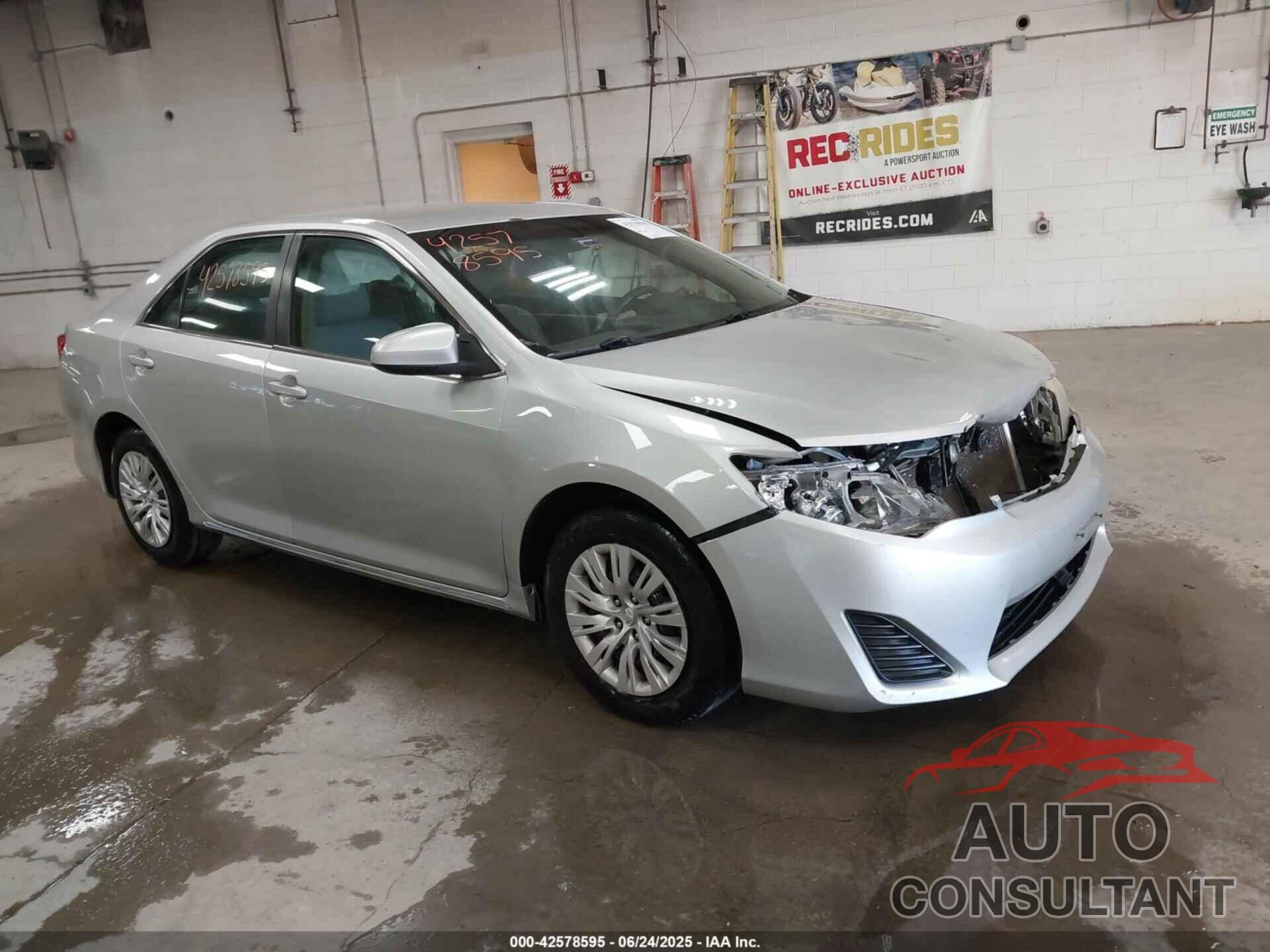 TOYOTA CAMRY 2014 - 4T4BF1FK2ER440664