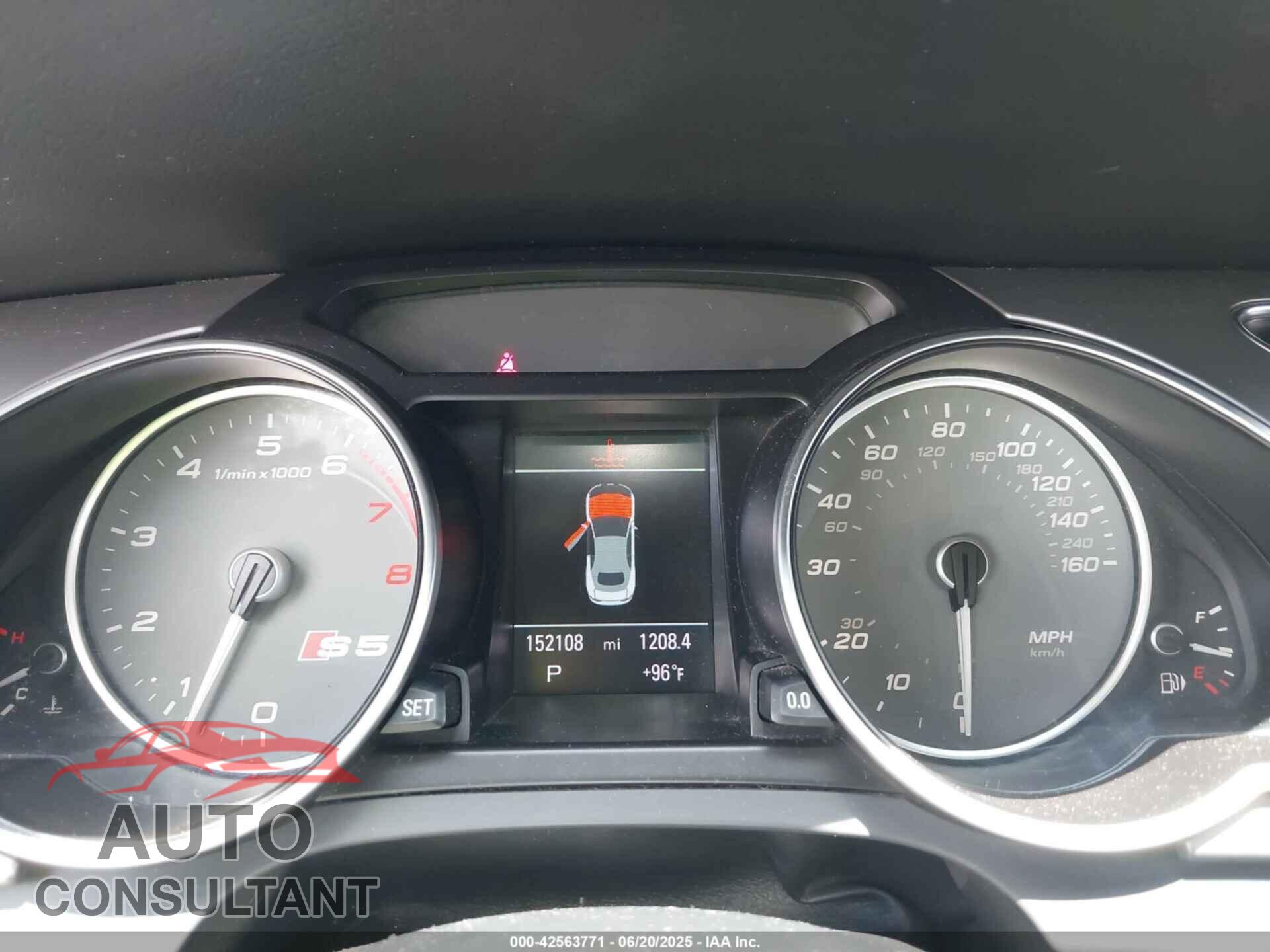 AUDI S5 2013 - WAUVGAFH4DN003963
