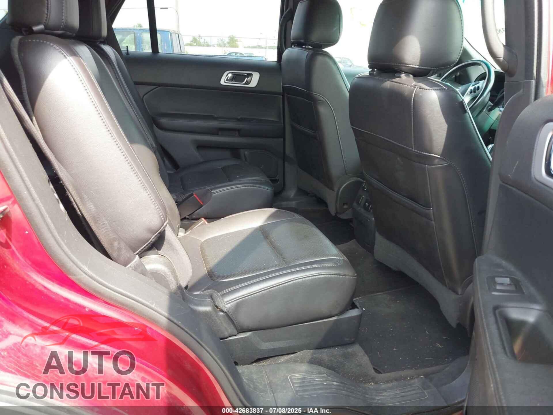 FORD EXPLORER 2013 - 1FM5K8F82DGA82981