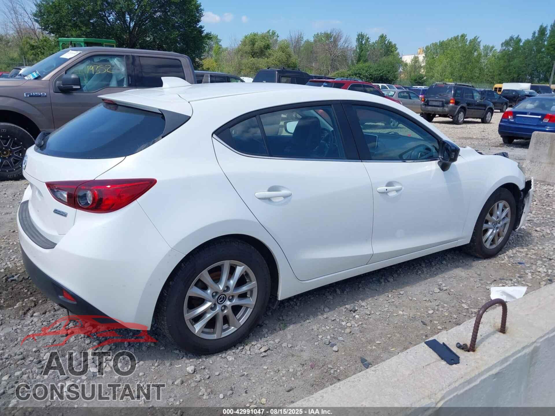MAZDA MAZDA3 2014 - JM1BM1M76E1150058