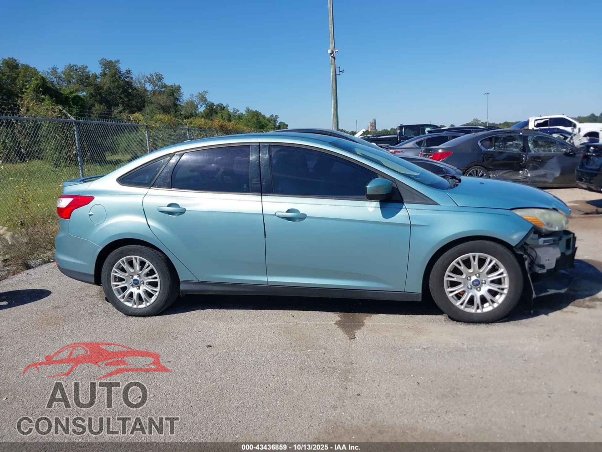 FORD FOCUS 2012 - 1FAHP3F21CL455618