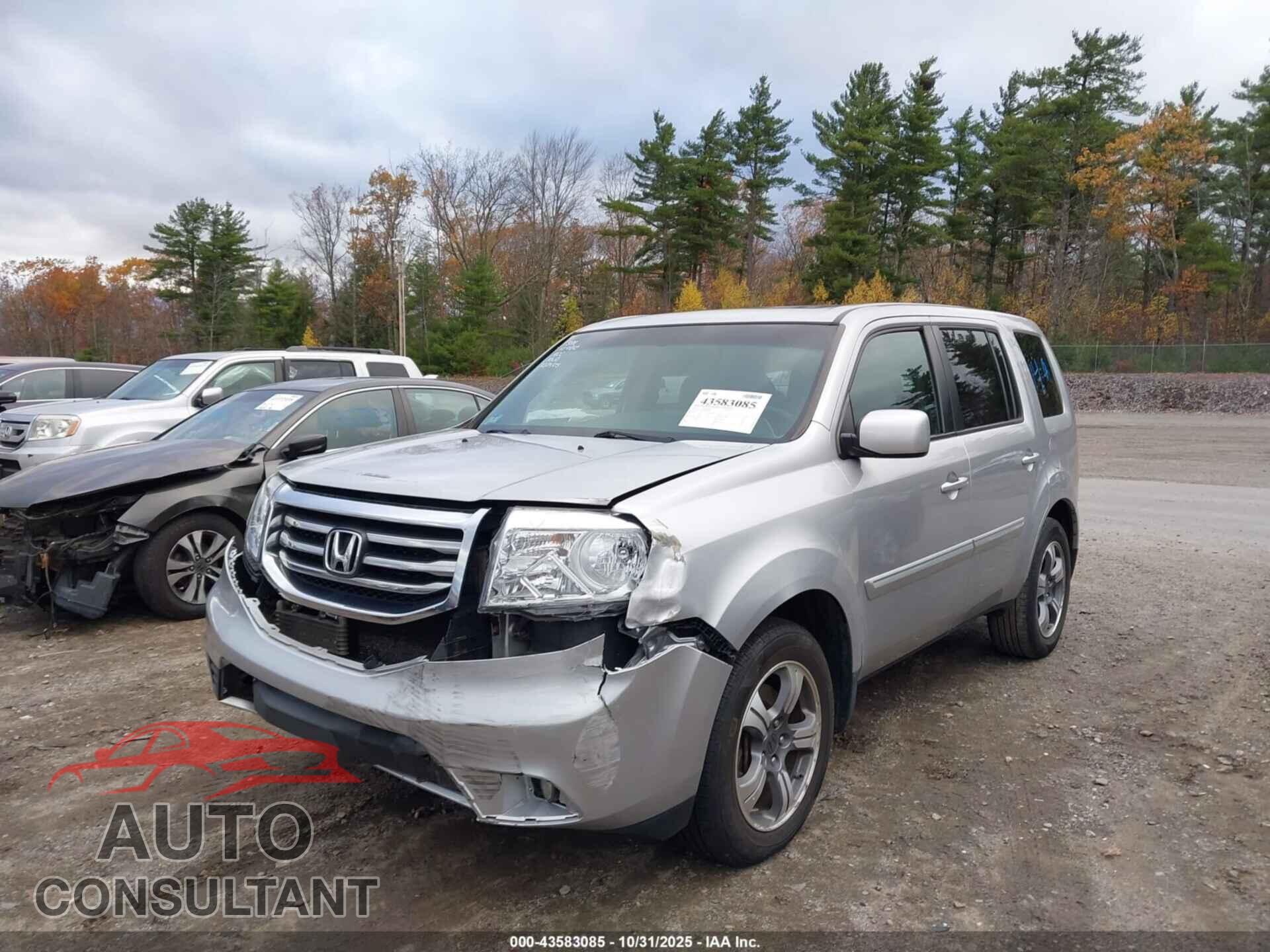 HONDA PILOT 2015 - 5FNYF4H39FB013086