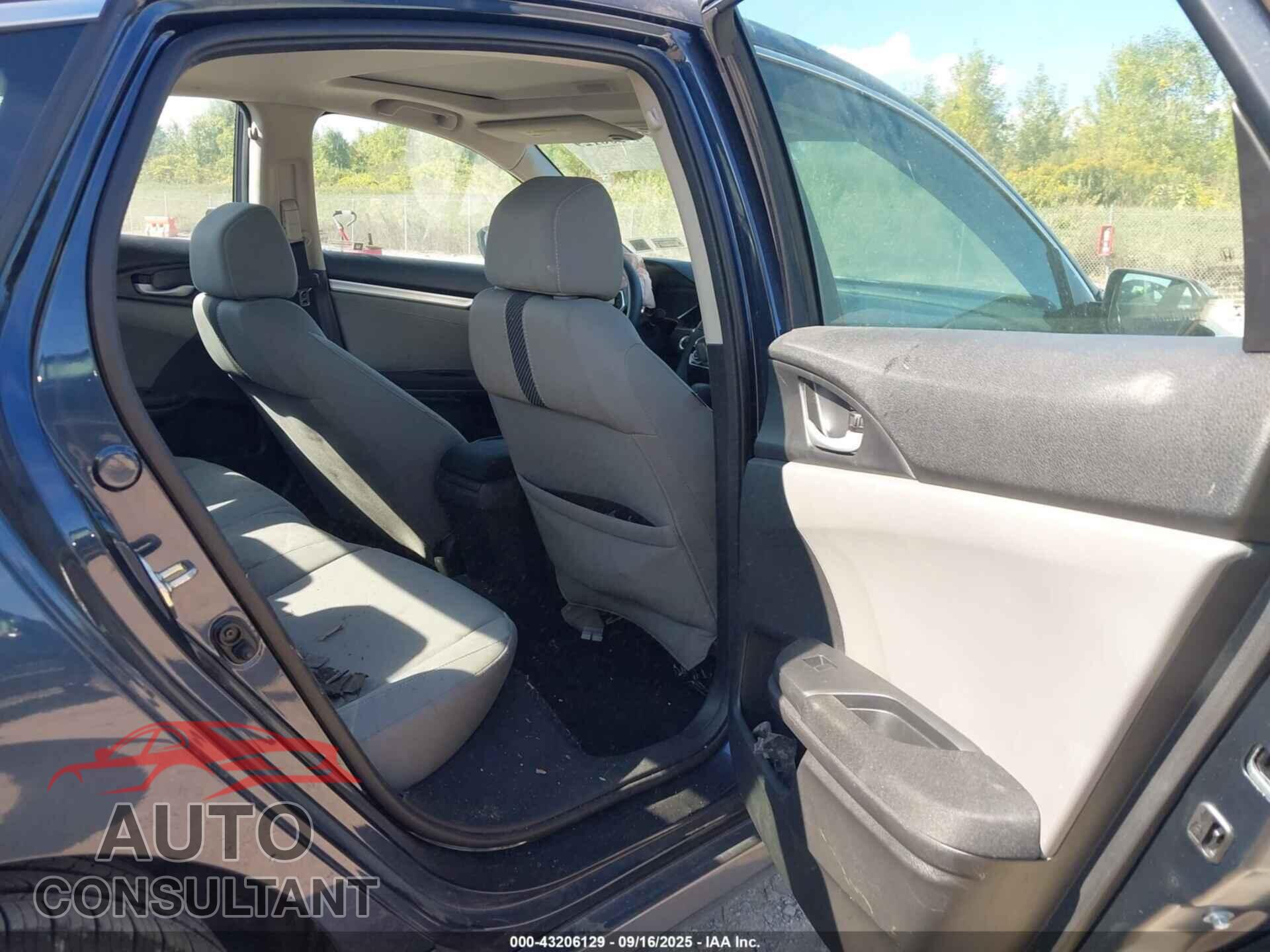 HONDA CIVIC 2017 - 19XFC2F77HE229599
