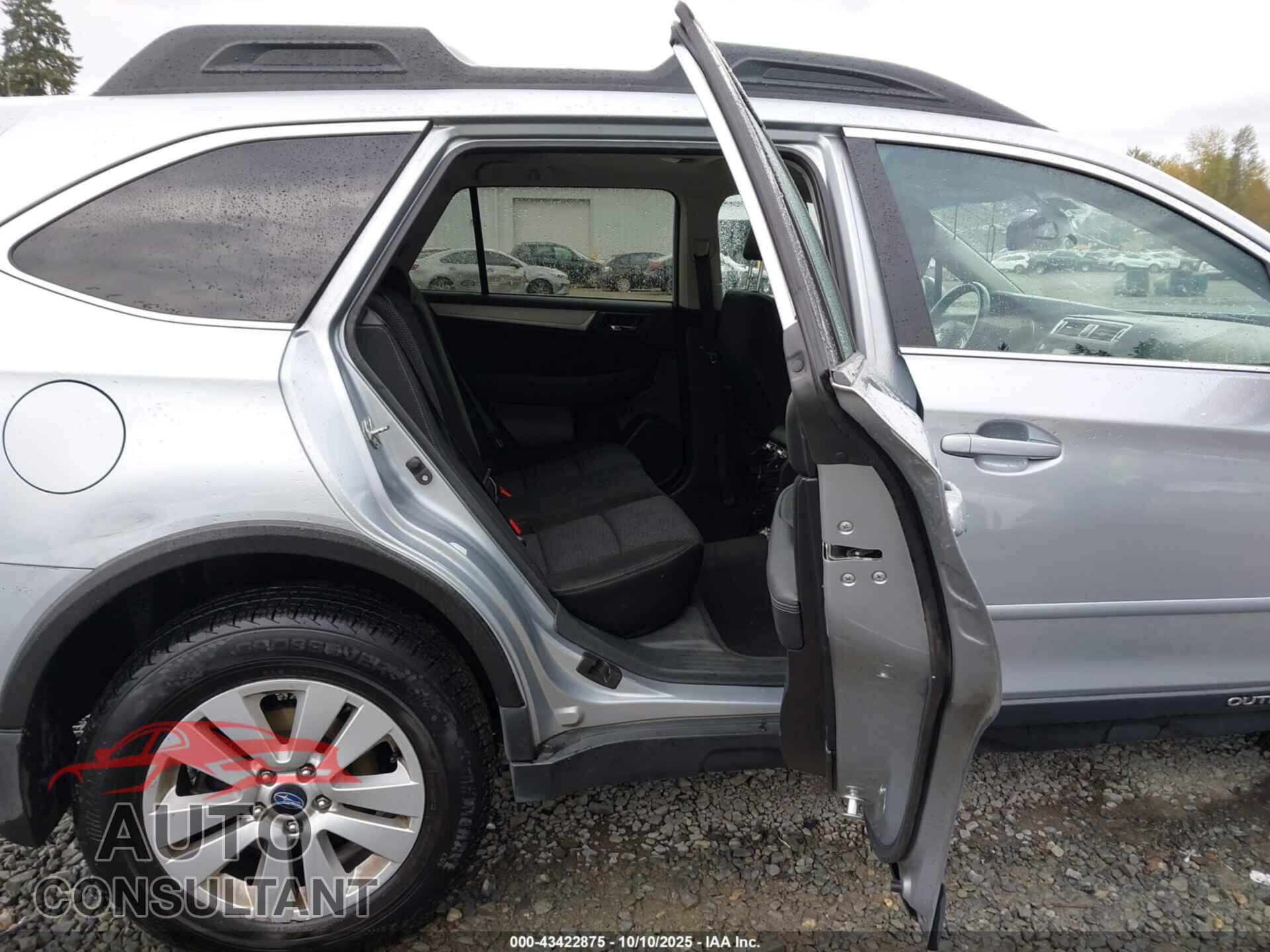 SUBARU OUTBACK 2016 - 4S4BSAEC1G3241310