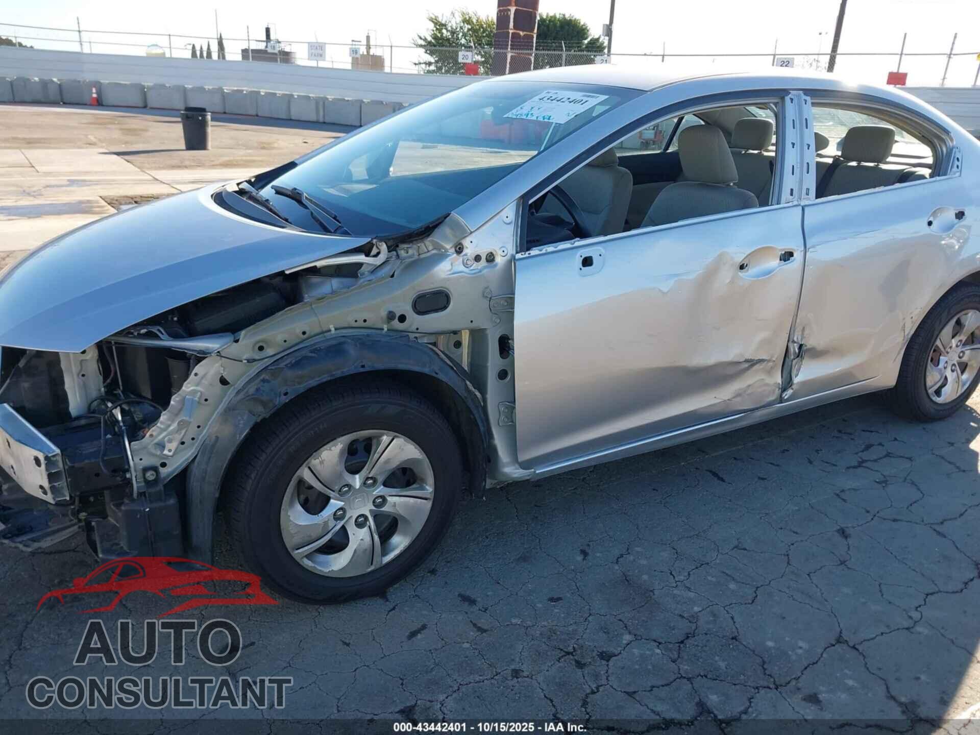 HONDA CIVIC 2015 - 19XFB2F56FE240723