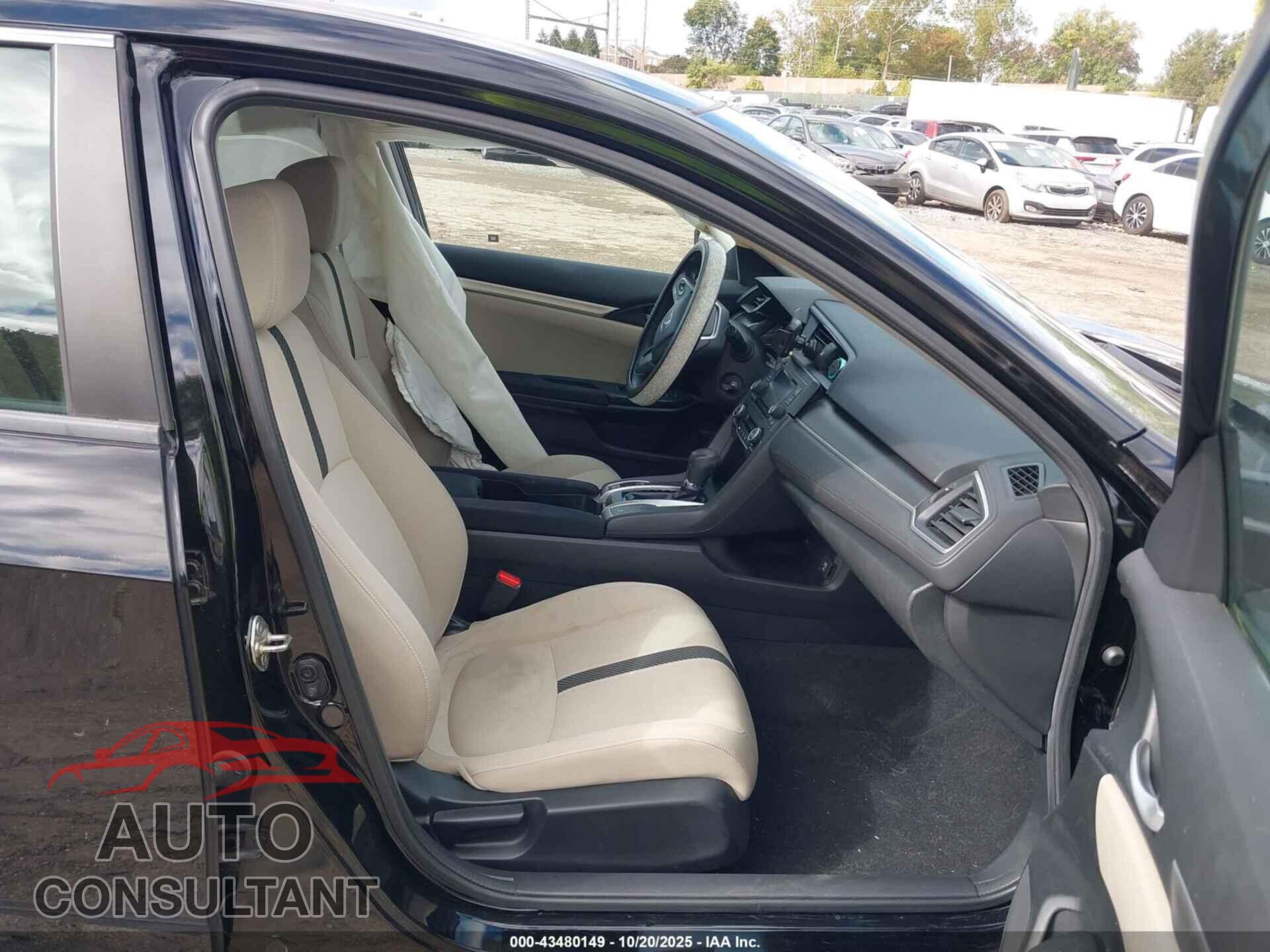 HONDA CIVIC 2018 - 2HGFC2F51JH520139