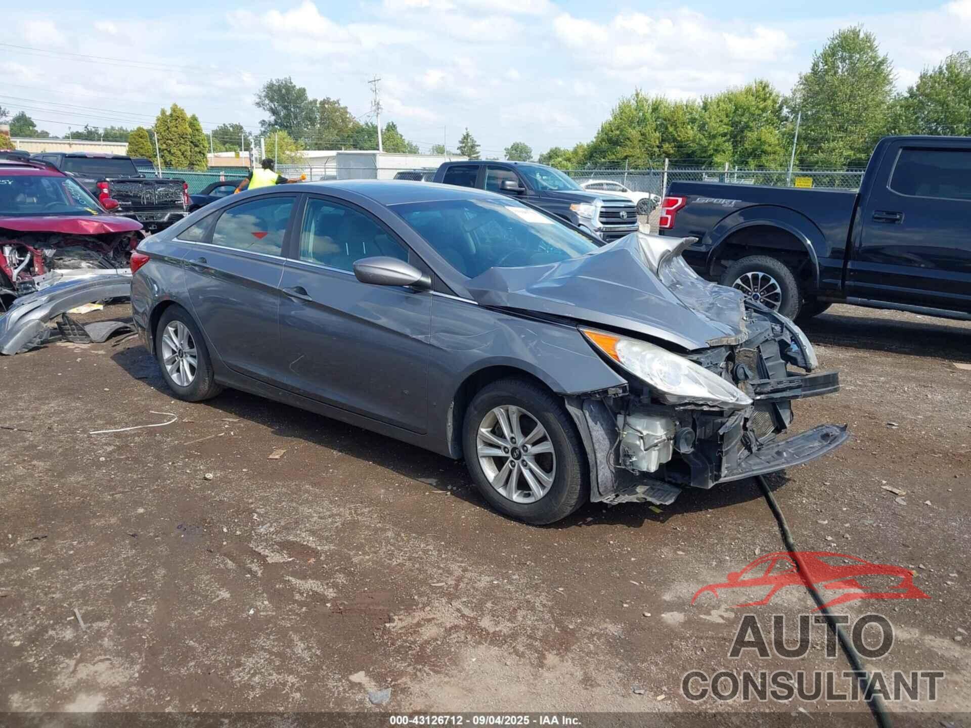 HYUNDAI SONATA 2011 - 5NPEB4AC2BH224750