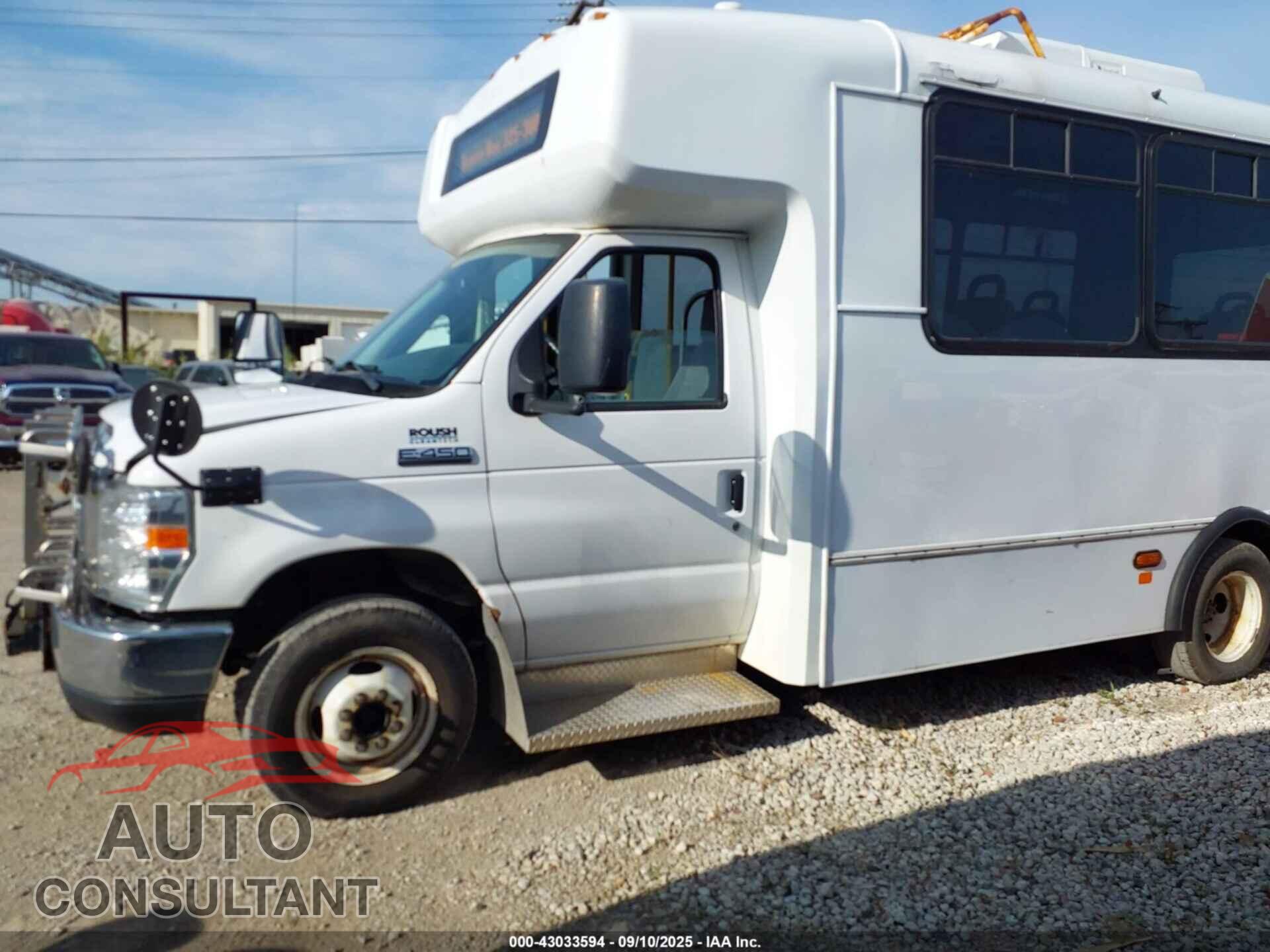 FORD E-450 CUTAWAY 2015 - 1FDFE4FS4FDA17375