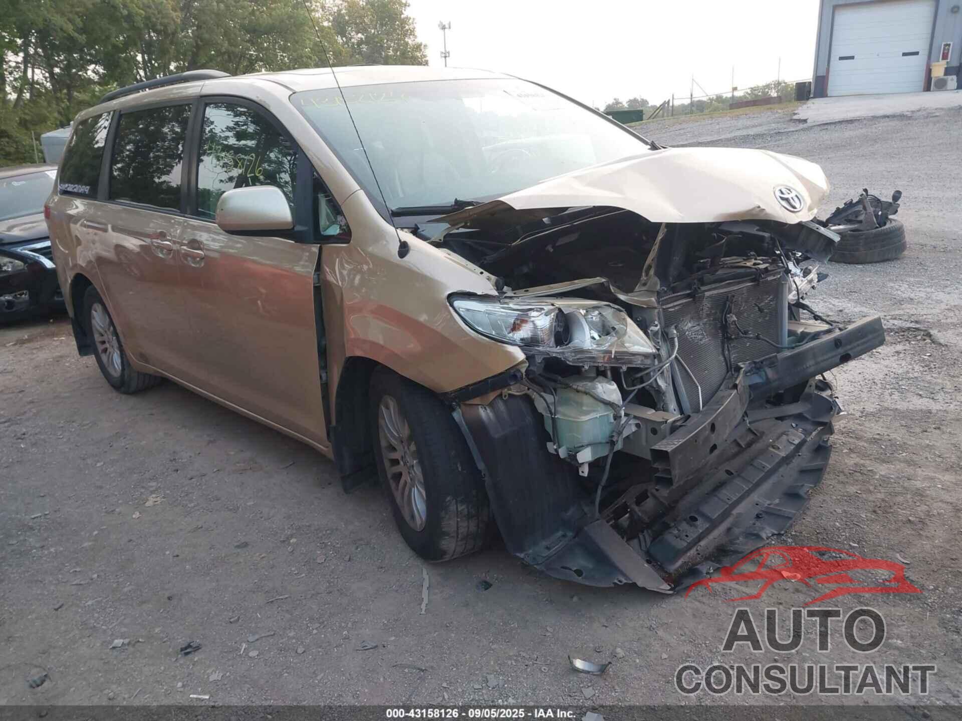 TOYOTA SIENNA 2011 - 5TDYK3DC2BS045525