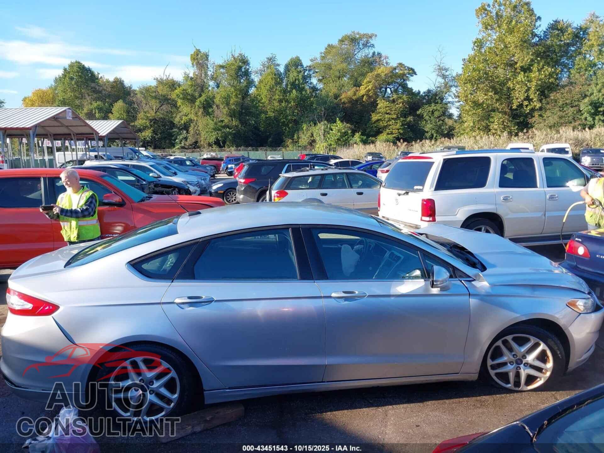 FORD FUSION 2013 - 3FA6P0H7XDR210849