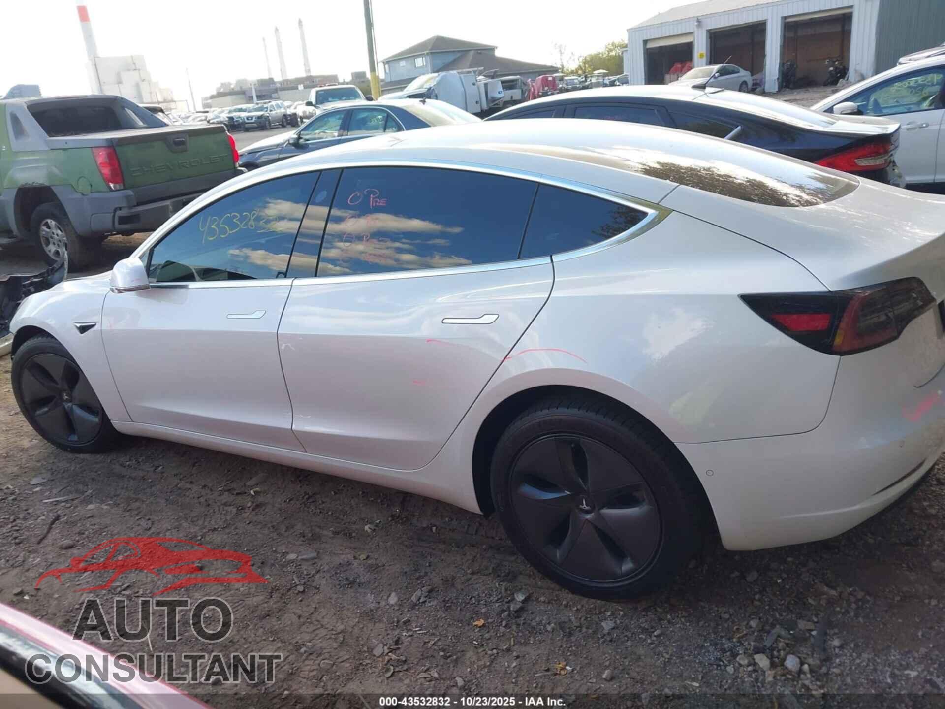 TESLA MODEL 3 2020 - 5YJ3E1EB7LF637410