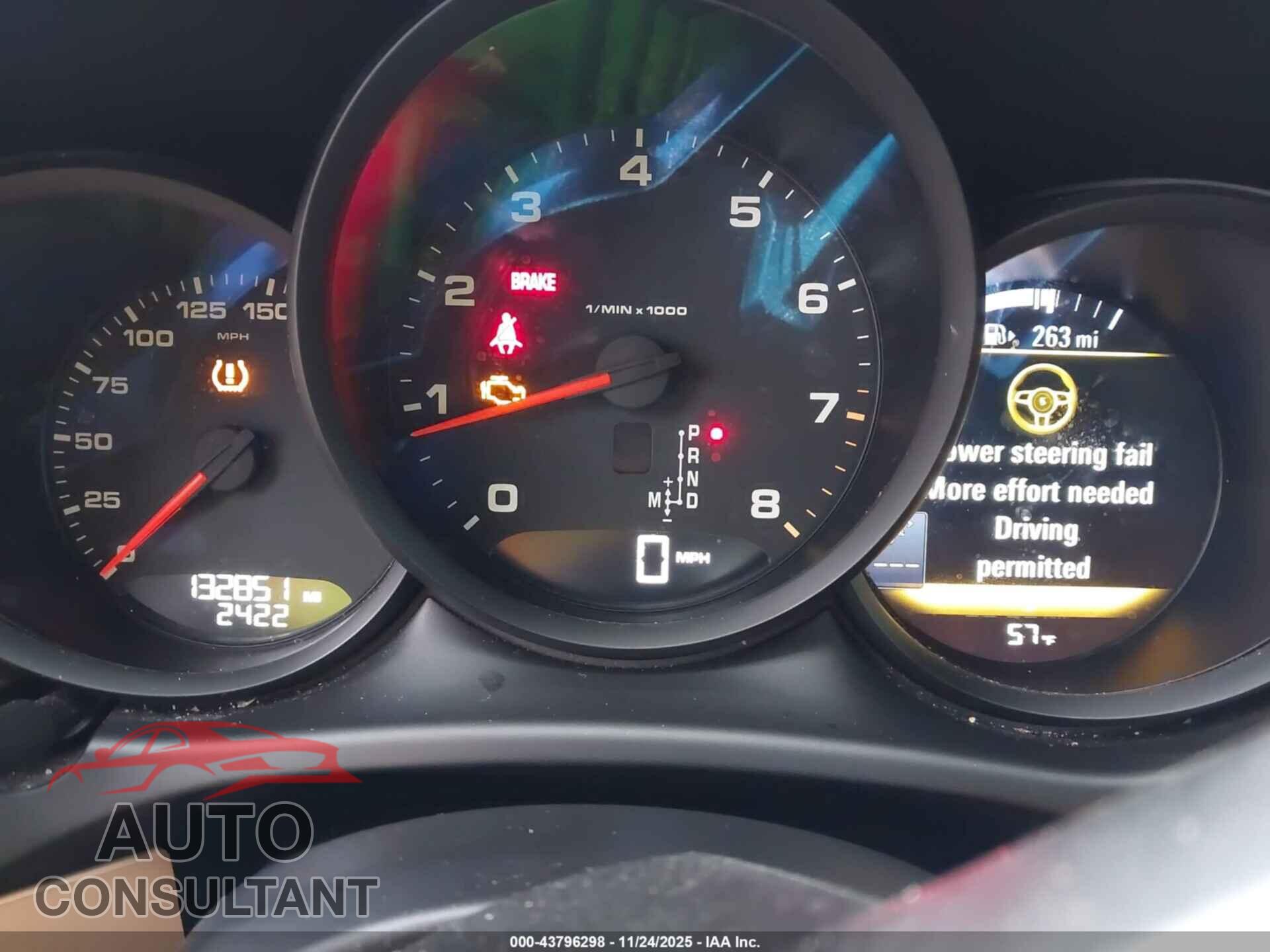 PORSCHE MACAN 2017 - WP1AA2A55HLB04063