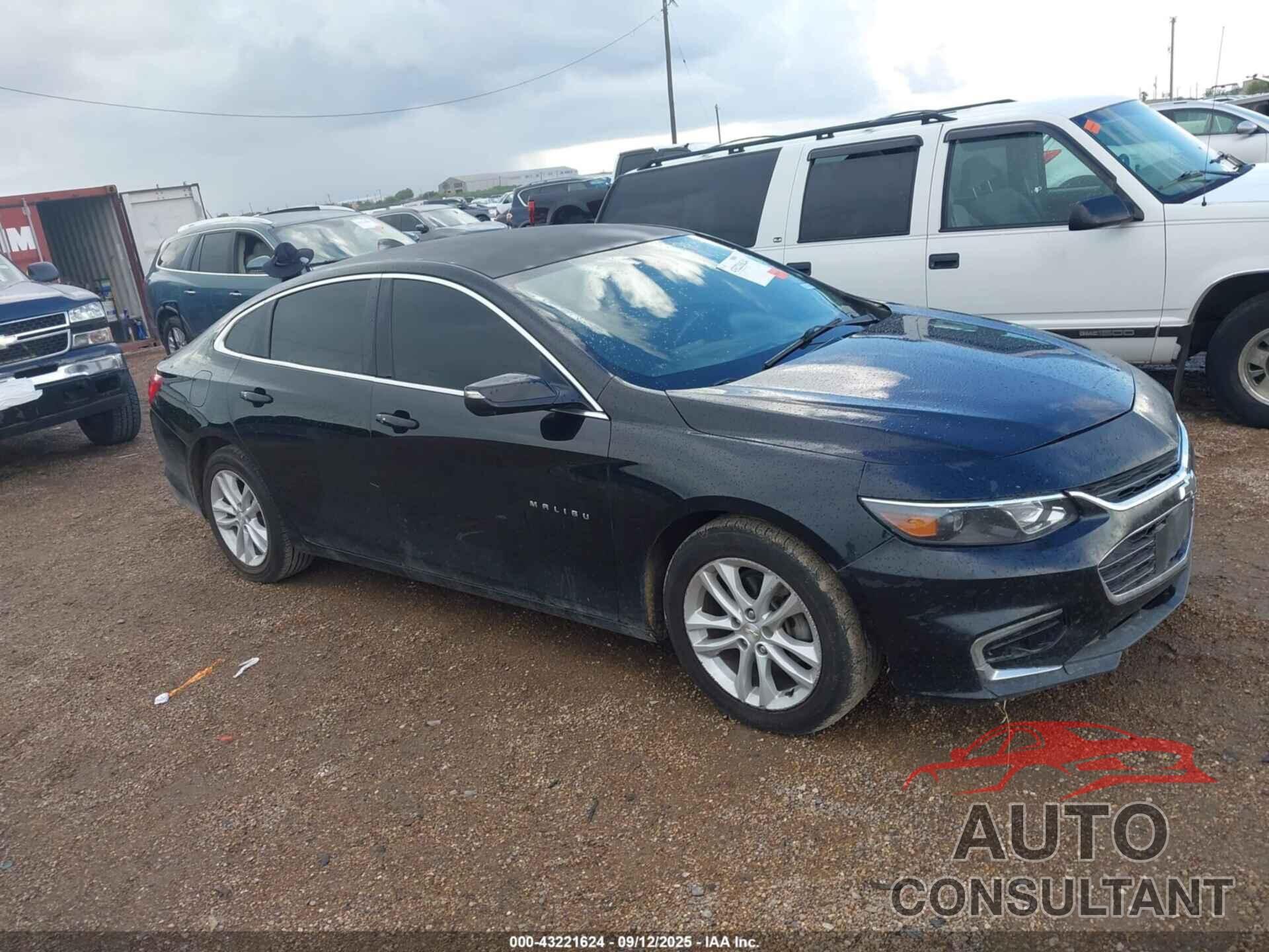 CHEVROLET MALIBU 2018 - 1G1ZD5ST0JF143893