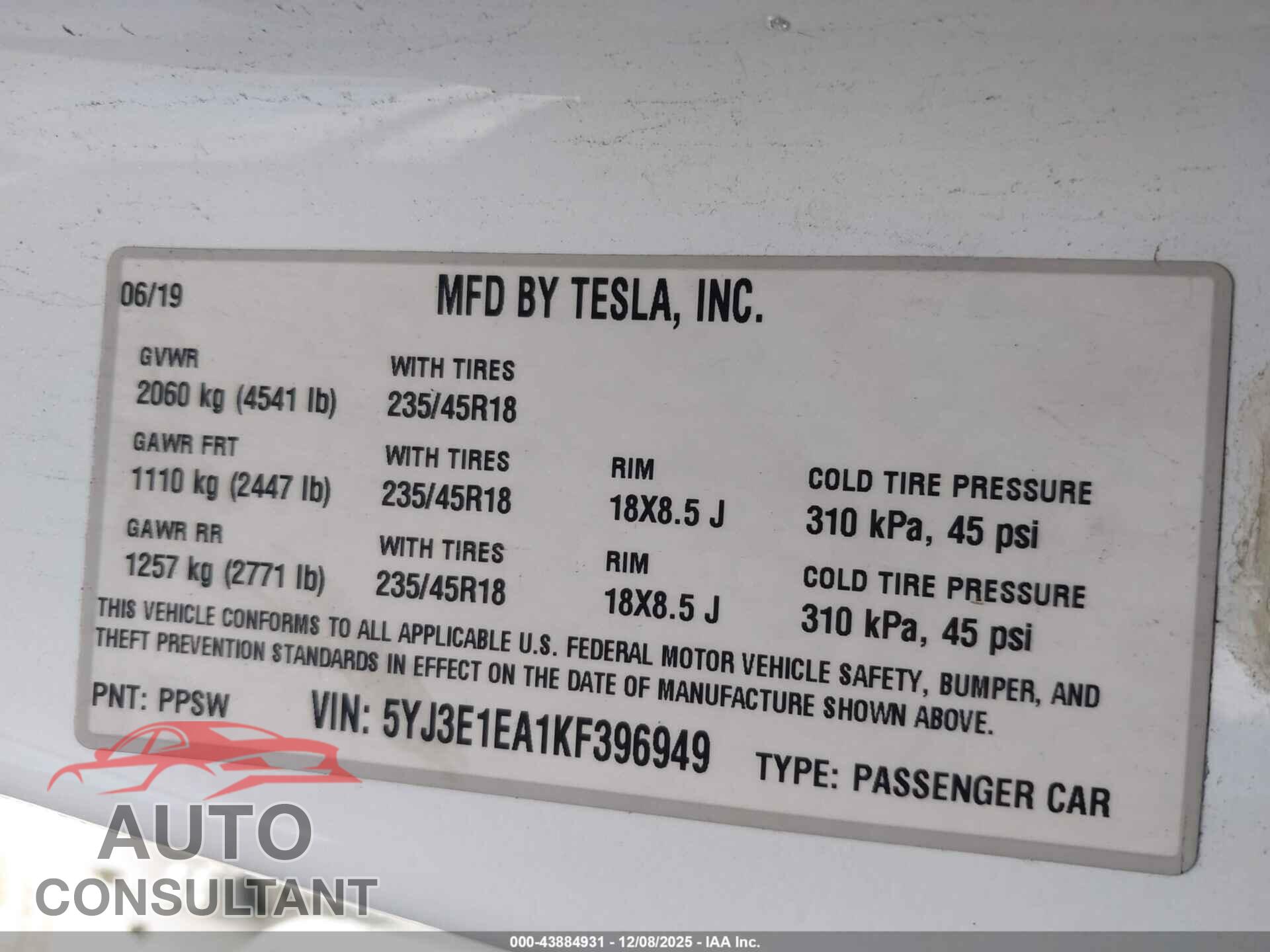TESLA MODEL 3 2019 - 5YJ3E1EA1KF396949