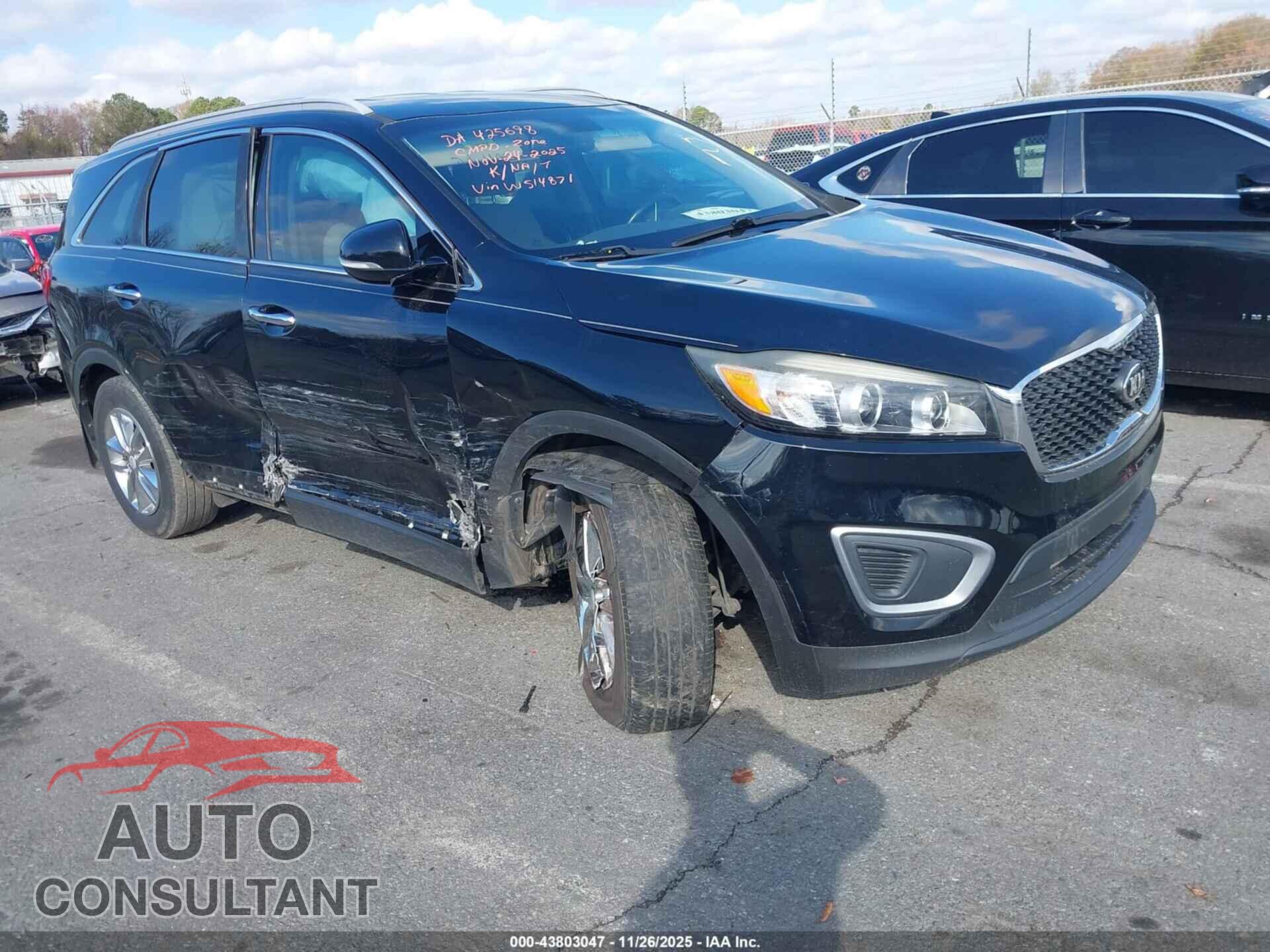 KIA SORENTO 2017 - 5XYPG4A33HG195687