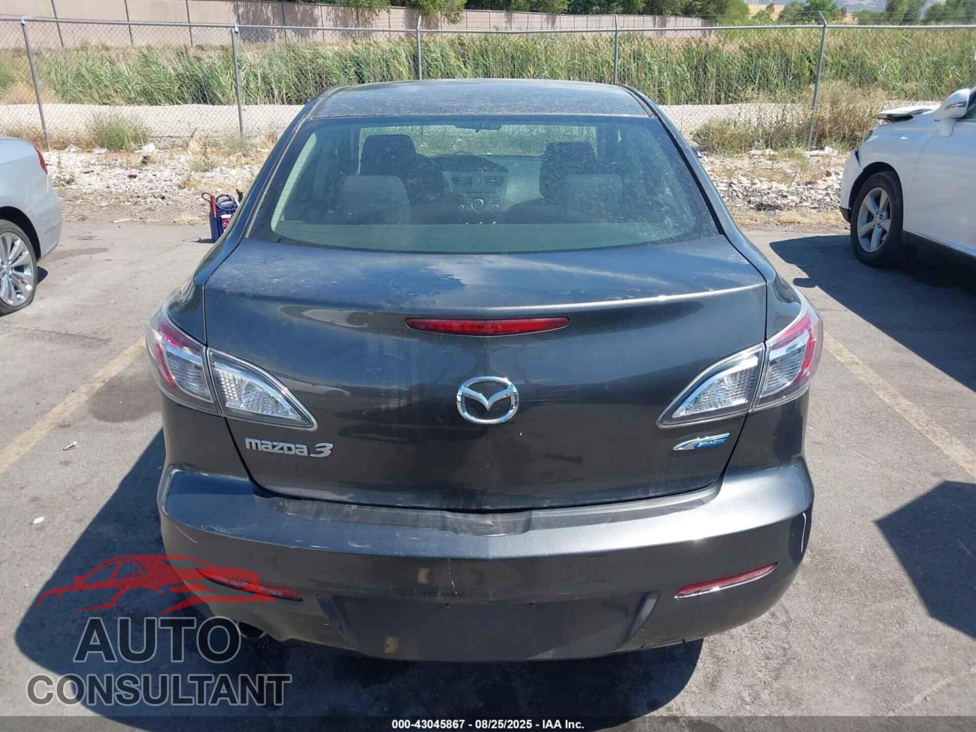 MAZDA MAZDA3 2012 - JM1BL1V71C1532481