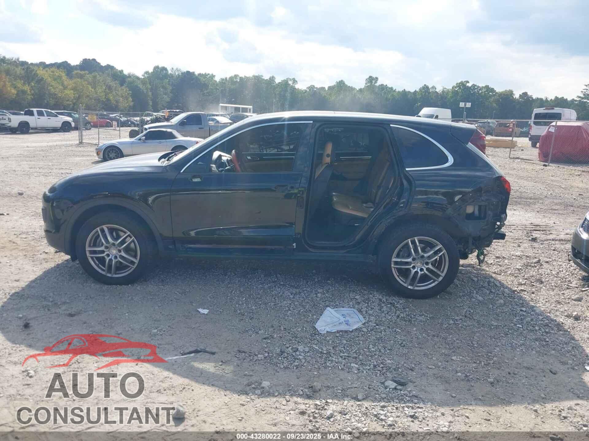 PORSCHE CAYENNE 2016 - WP1AA2A29GKA36246