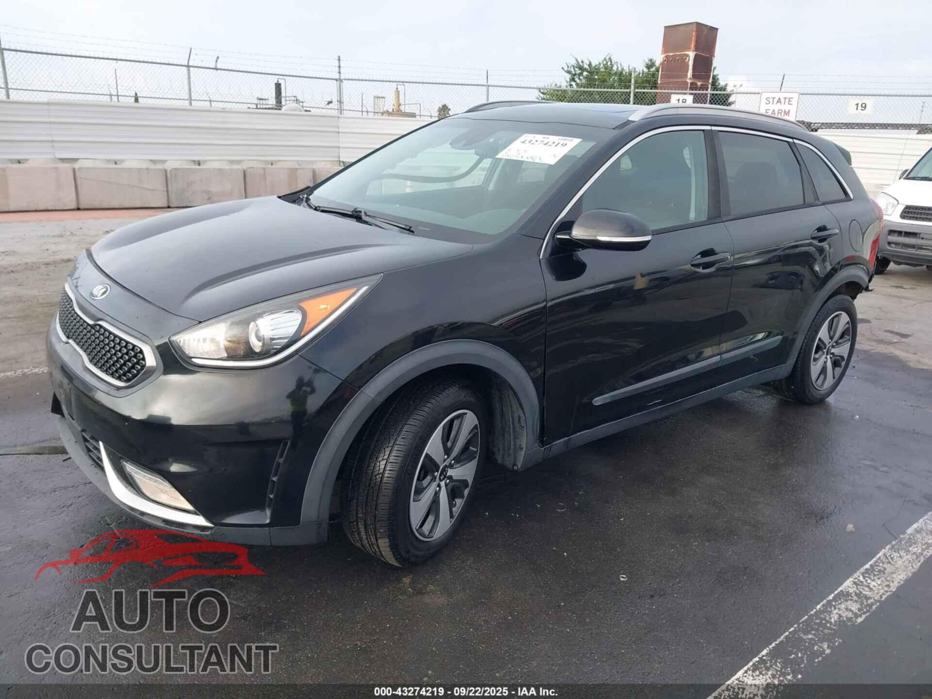 KIA NIRO 2017 - KNDCC3LC2H5045113