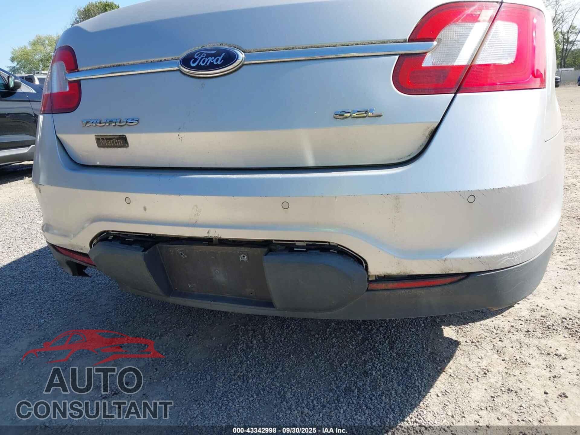 FORD TAURUS 2010 - 1FAHP2EW2AG129993