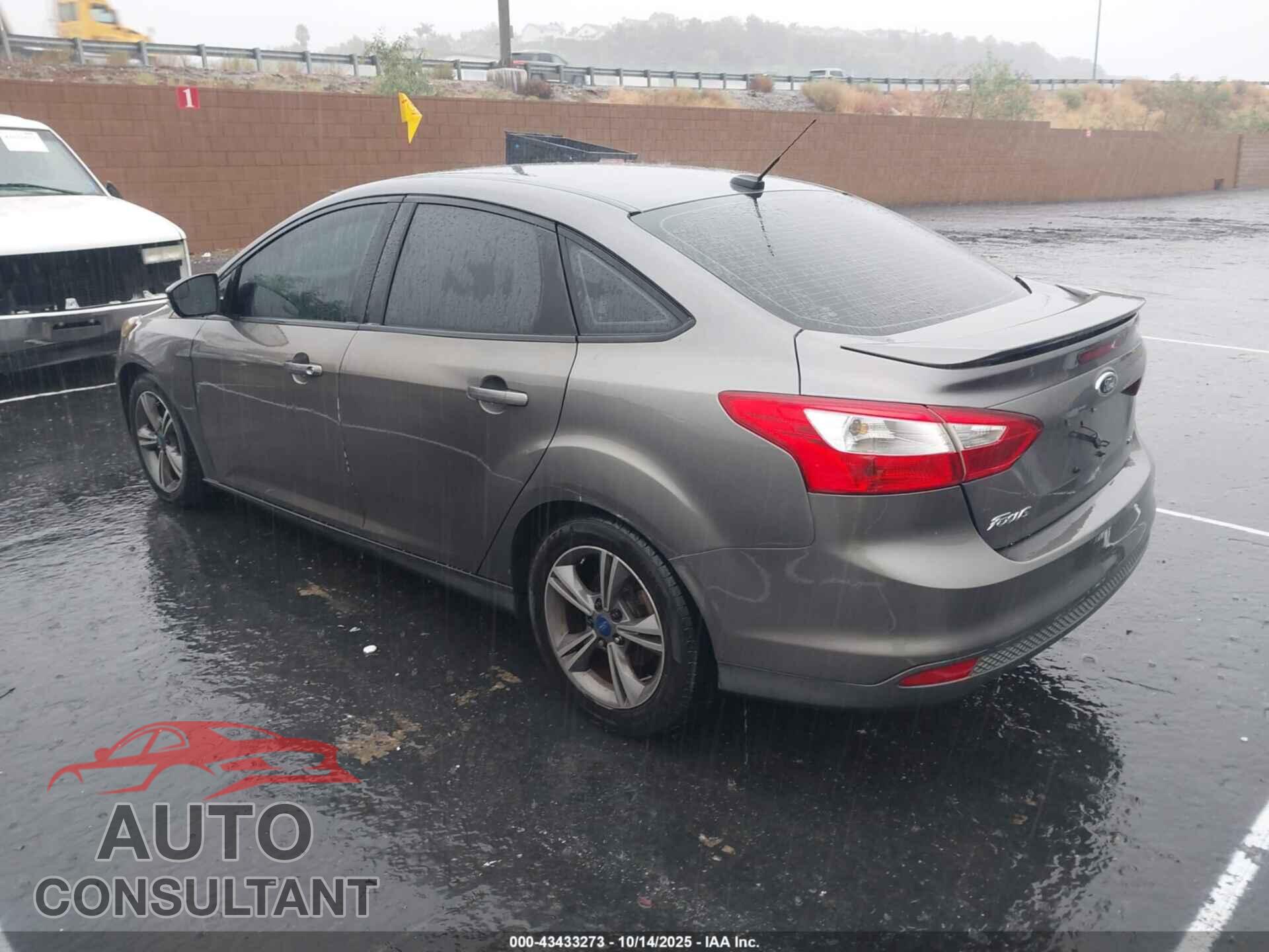 FORD FOCUS 2014 - 1FADP3F29EL391264