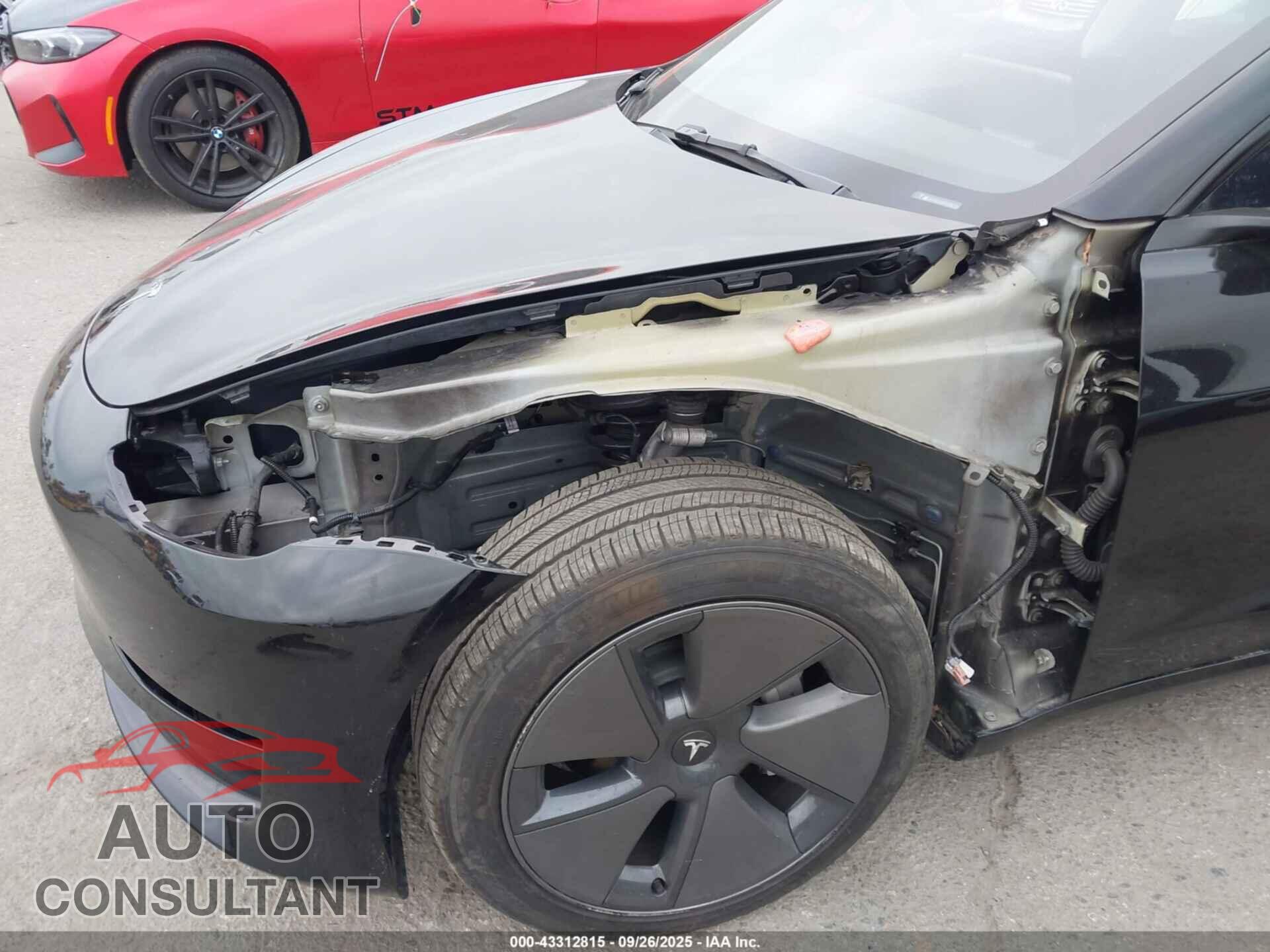 TESLA MODEL 3 2023 - 5YJ3E1EA1PF706735