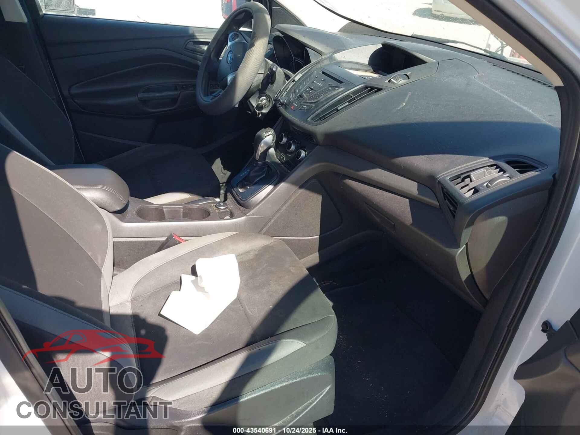 FORD ESCAPE 2014 - 1FMCU0F75EUC10563