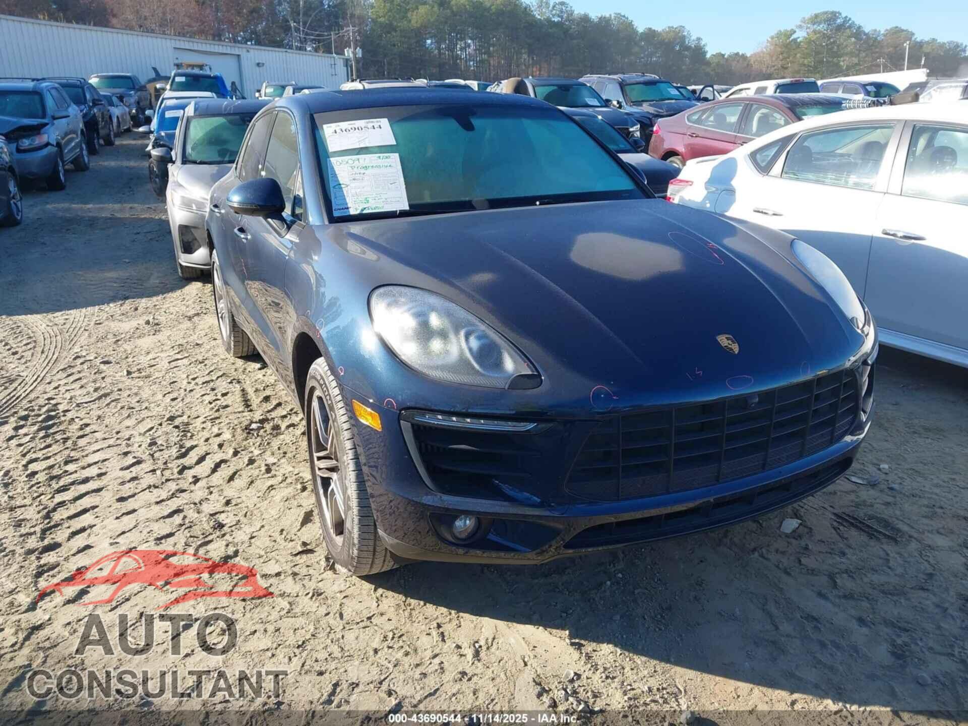 PORSCHE MACAN 2016 - WP1AB2A55GLB53856
