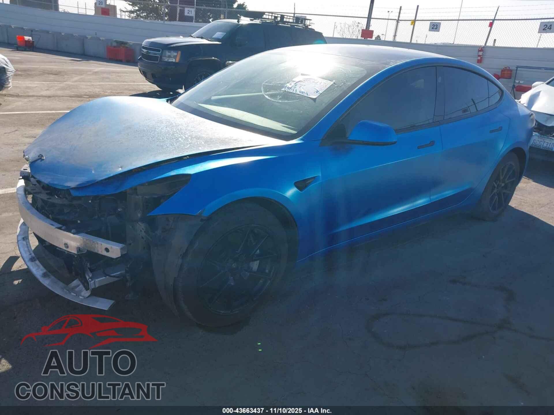 TESLA MODEL 3 2021 - 5YJ3E1EB2MF003858
