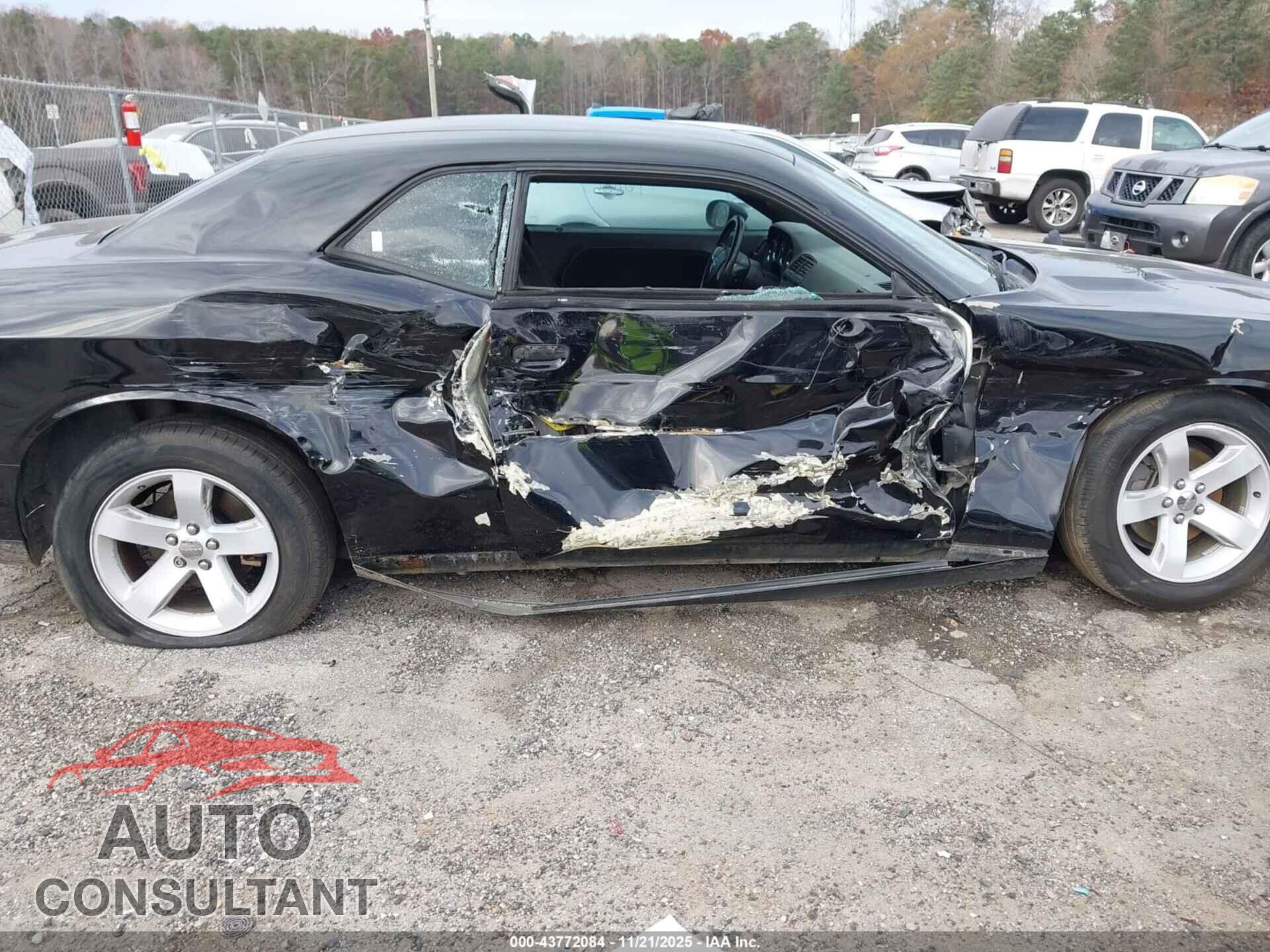 DODGE CHALLENGER 2013 - 2C3CDYAG6DH718749