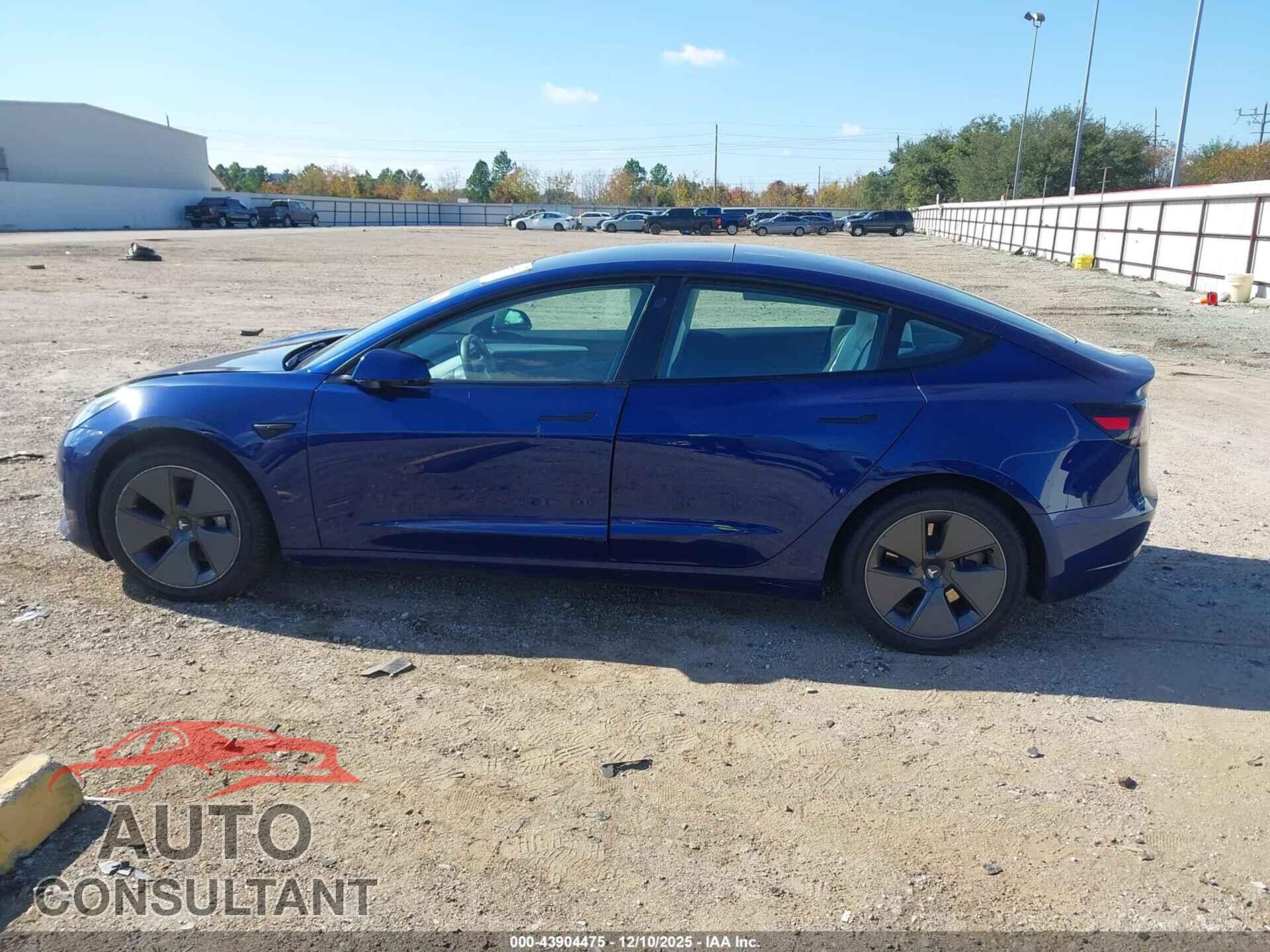 TESLA MODEL 3 2021 - 5YJ3E1EB7MF059696