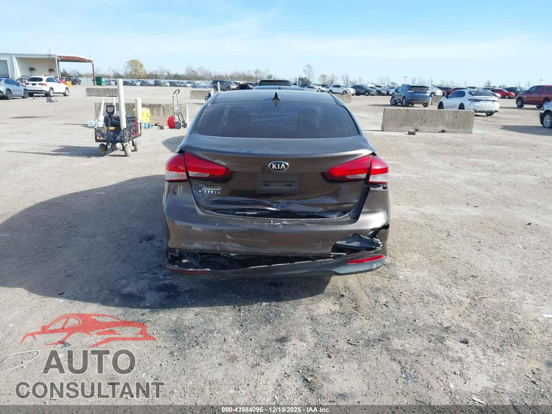 KIA FORTE 2017 - 3KPFK4A78HE126214