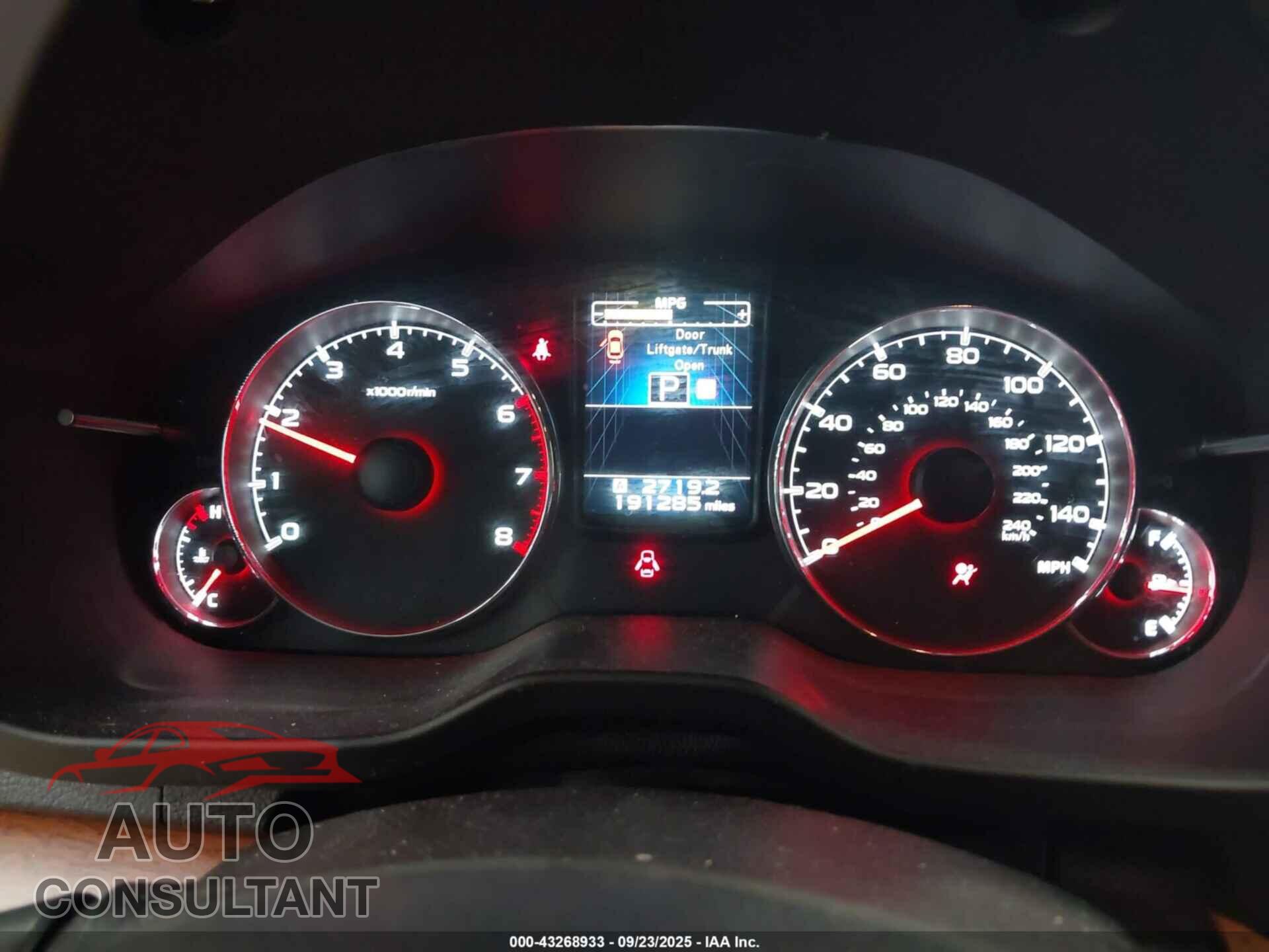 SUBARU OUTBACK 2013 - 4S4BRBKC7D3208006