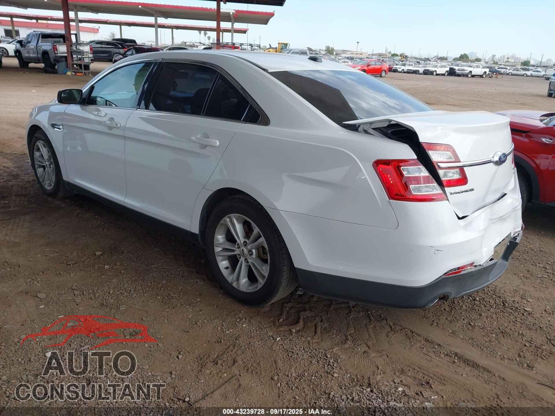 FORD TAURUS 2015 - 1FAHP2E90FG190115