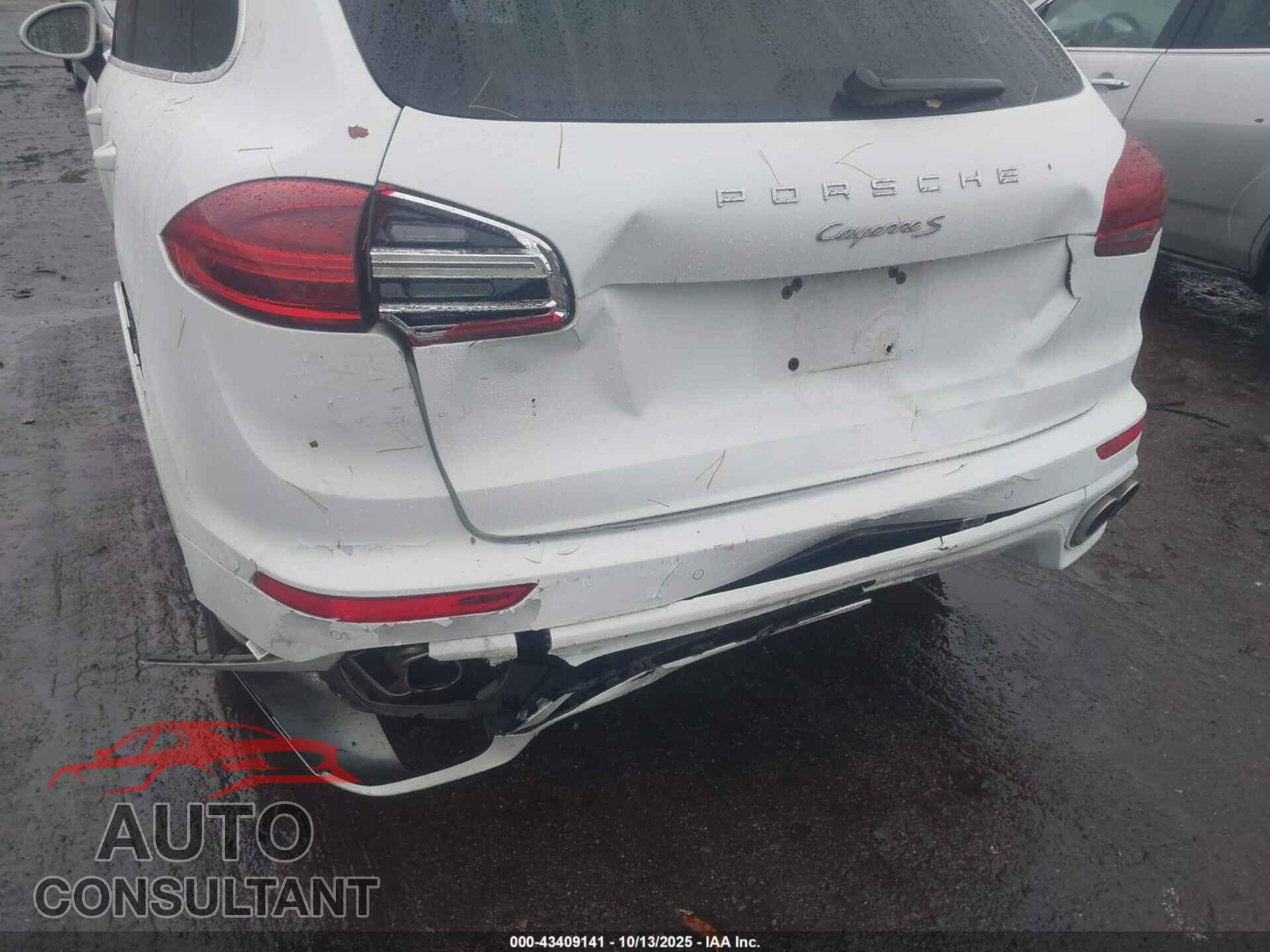 PORSCHE CAYENNE 2016 - WP1AB2A26GLA93382