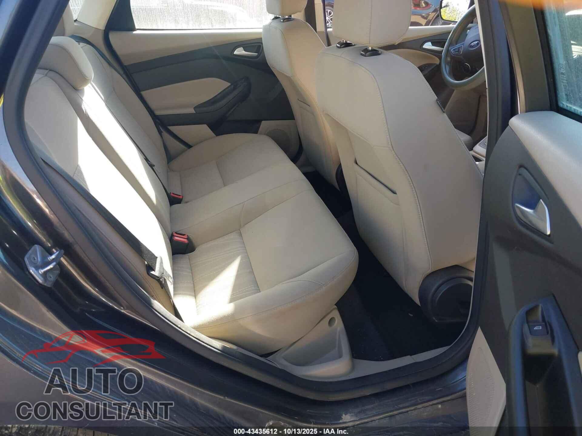 FORD FOCUS 2016 - 1FADP3F20GL297809