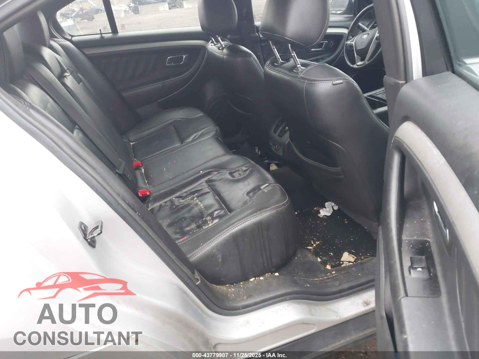 FORD TAURUS 2013 - 1FAHP2H86DG208357