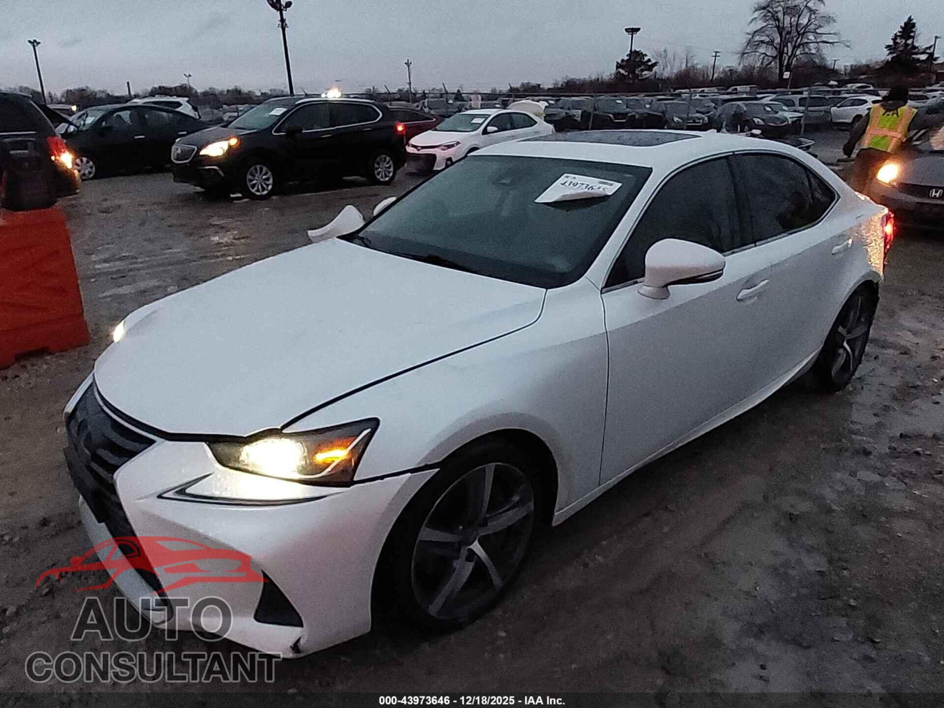 LEXUS IS 300 2017 - JTHCM1D2XH5021082