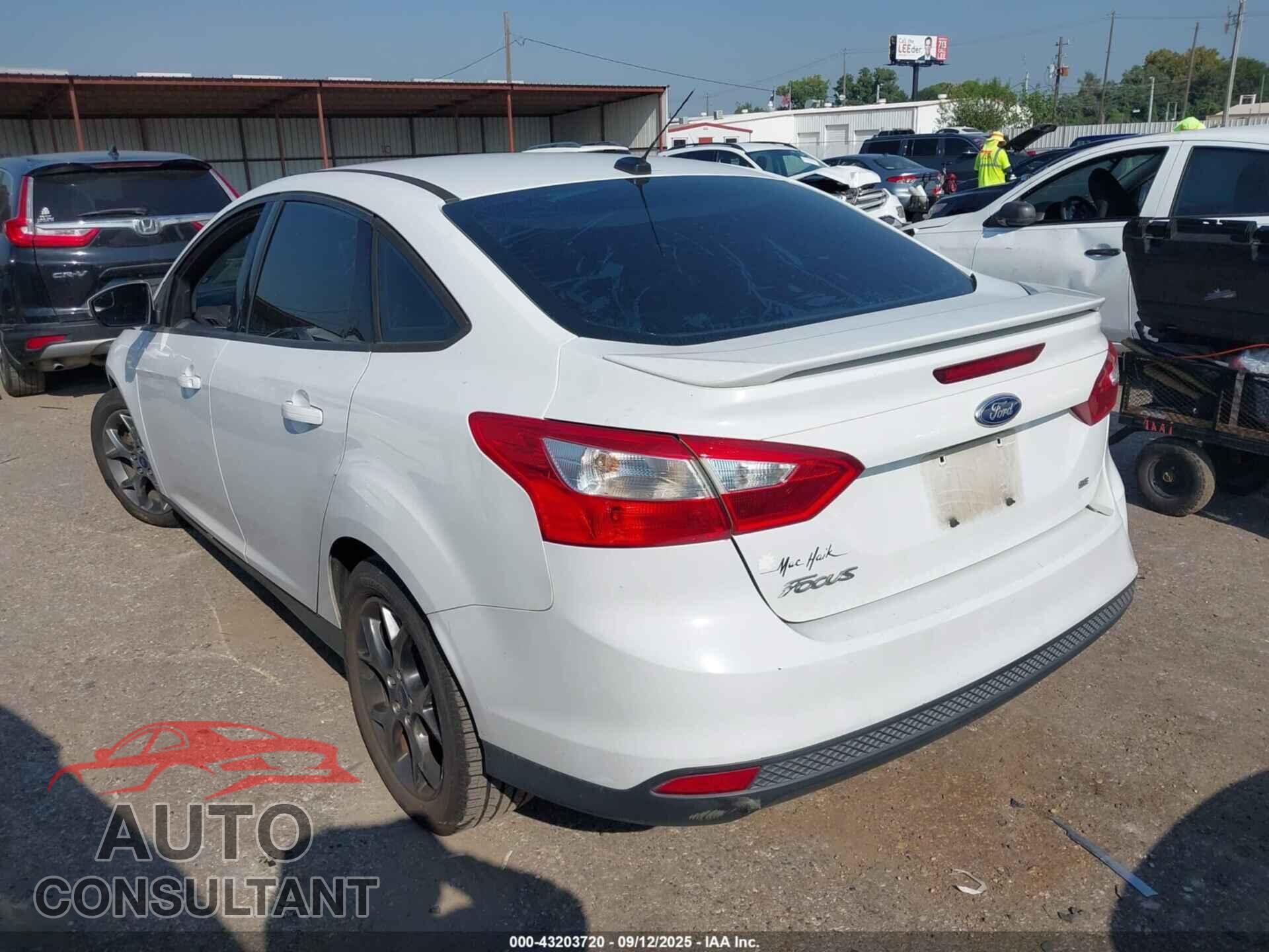 FORD FOCUS 2014 - 1FADP3F20EL357570