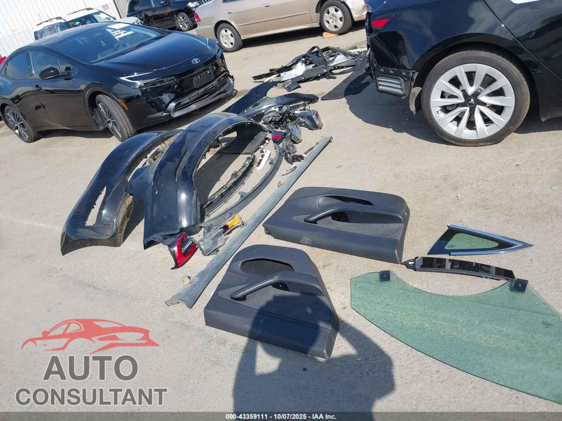 TESLA MODEL 3 2019 - 5YJ3E1EA1KF193379