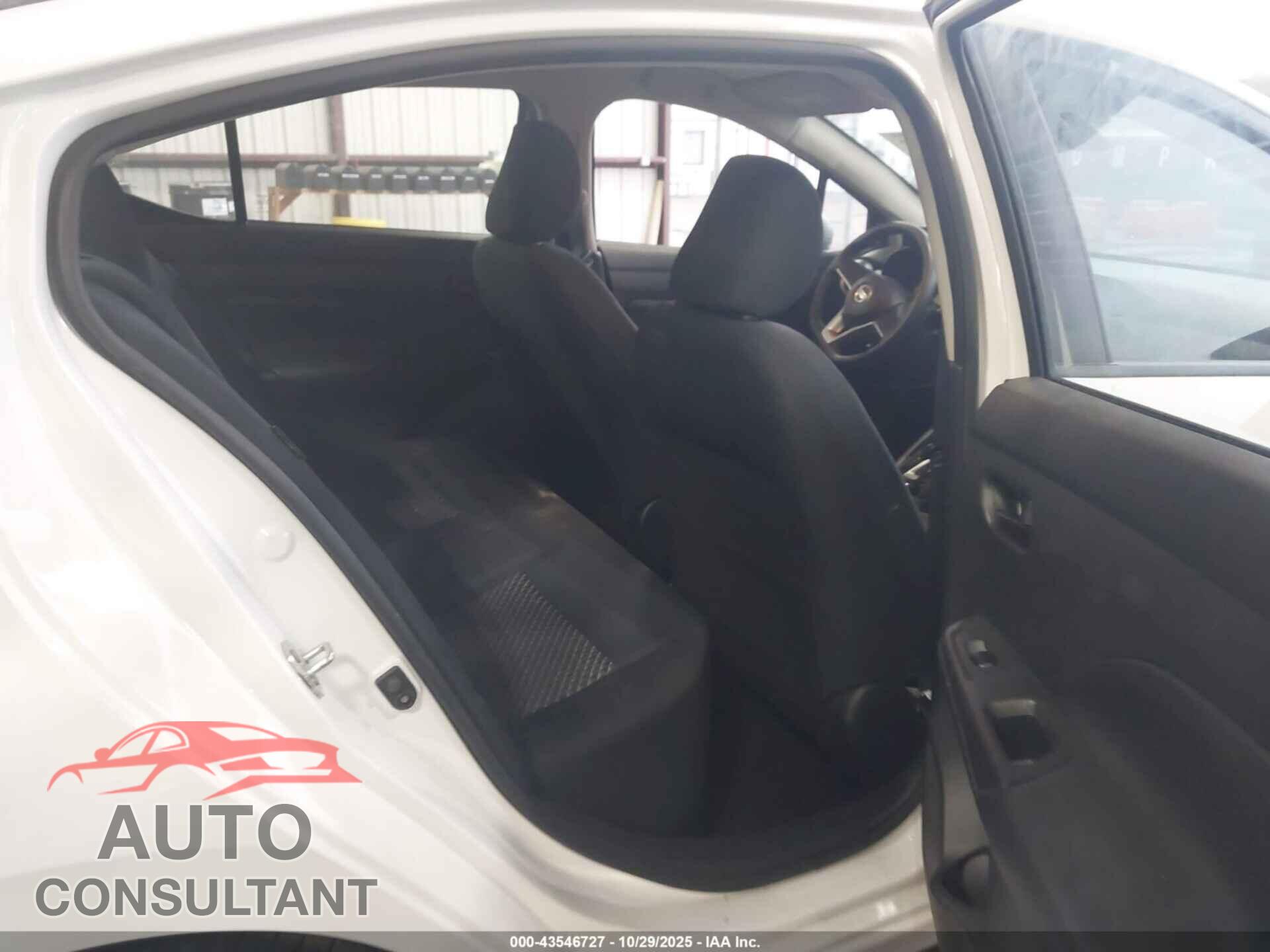 NISSAN VERSA 2020 - 3N1CN8DV4LL841414