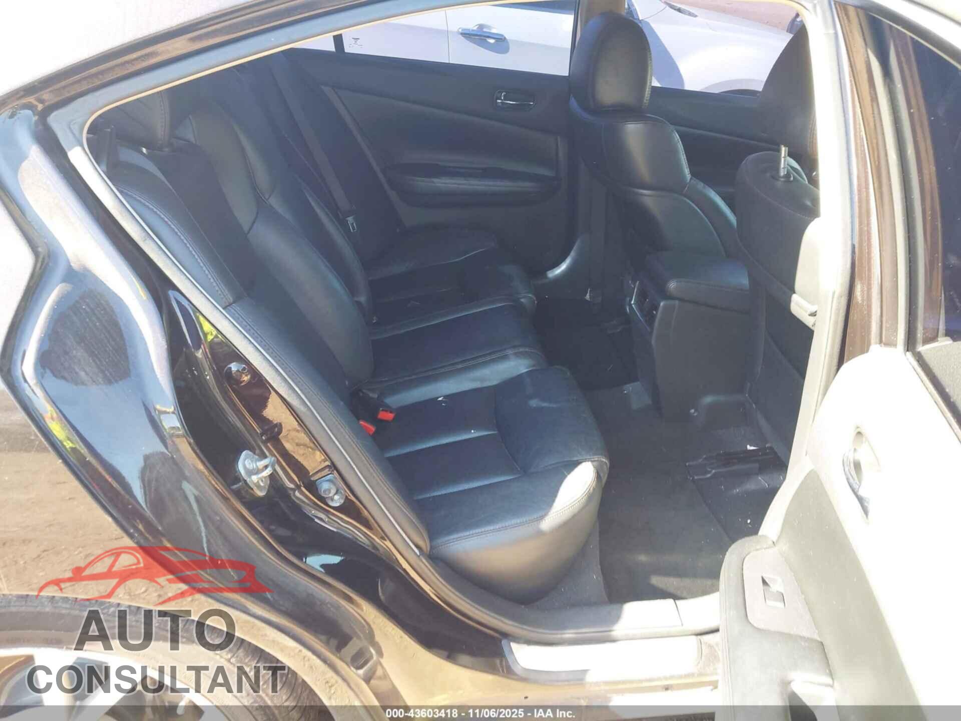 NISSAN MAXIMA 2013 - 1N4AA5AP2DC825252