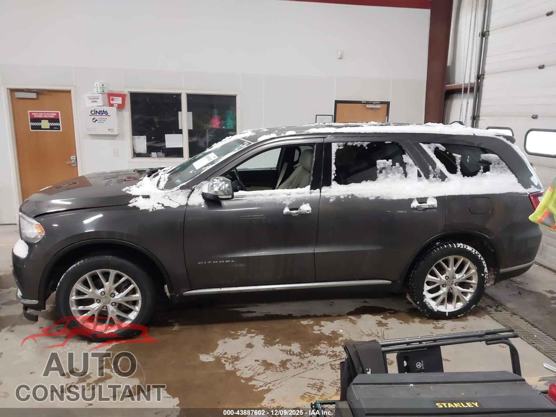DODGE DURANGO 2015 - 1C4RDJEG0FC750366