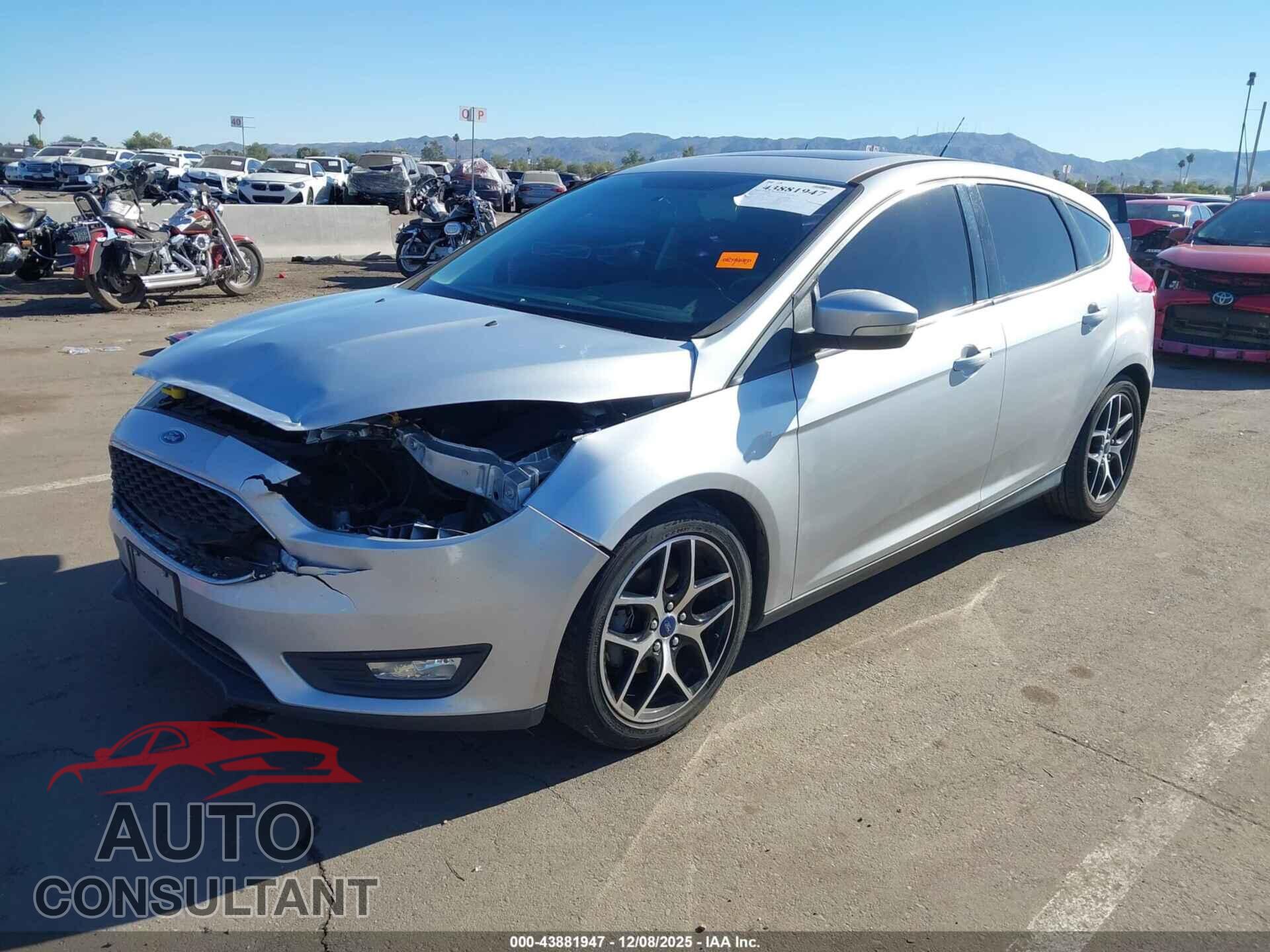 FORD FOCUS 2018 - 1FADP3M26JL303770