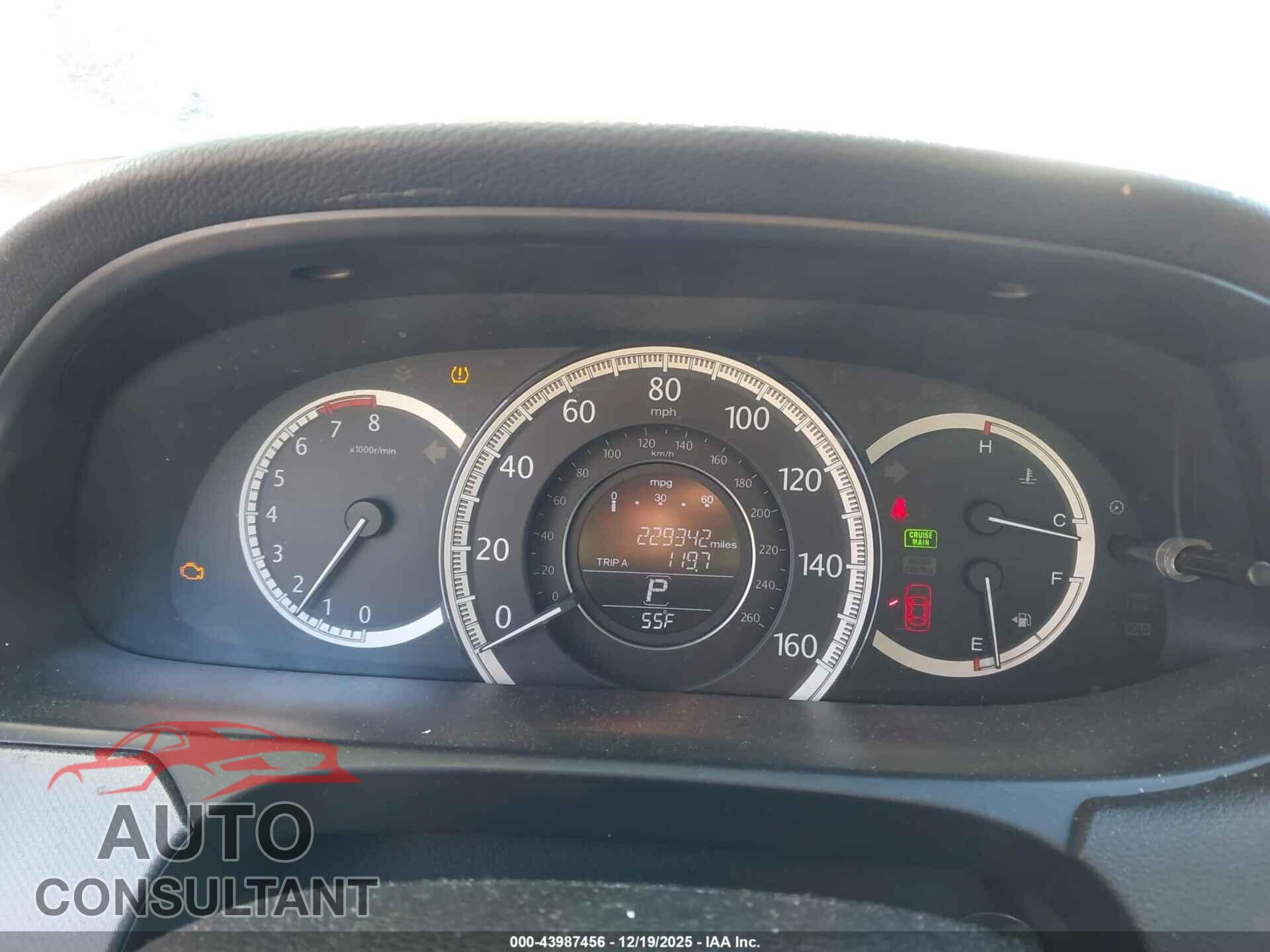 HONDA ACCORD 2014 - 1HGCR2F37EA136757